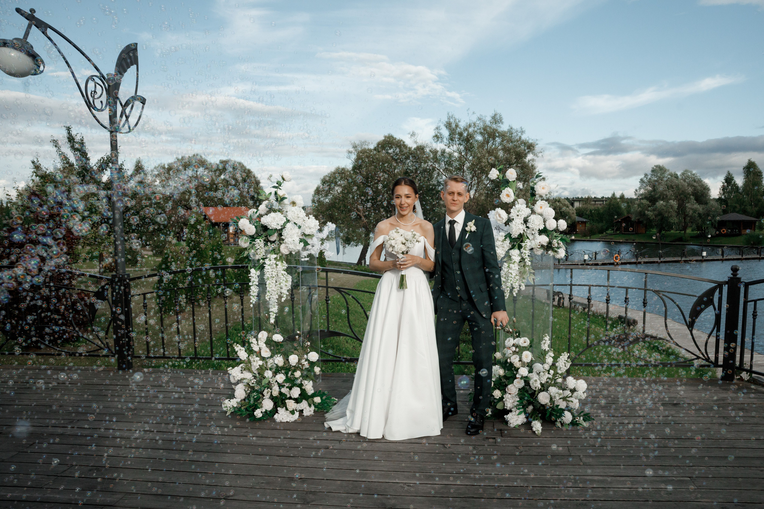 Регистрация в отеле Fish Point, ЗАГС Бутово, прогулка в Остафьево. Свадебный и репортажный фотограф (Москва, Королев и другие)