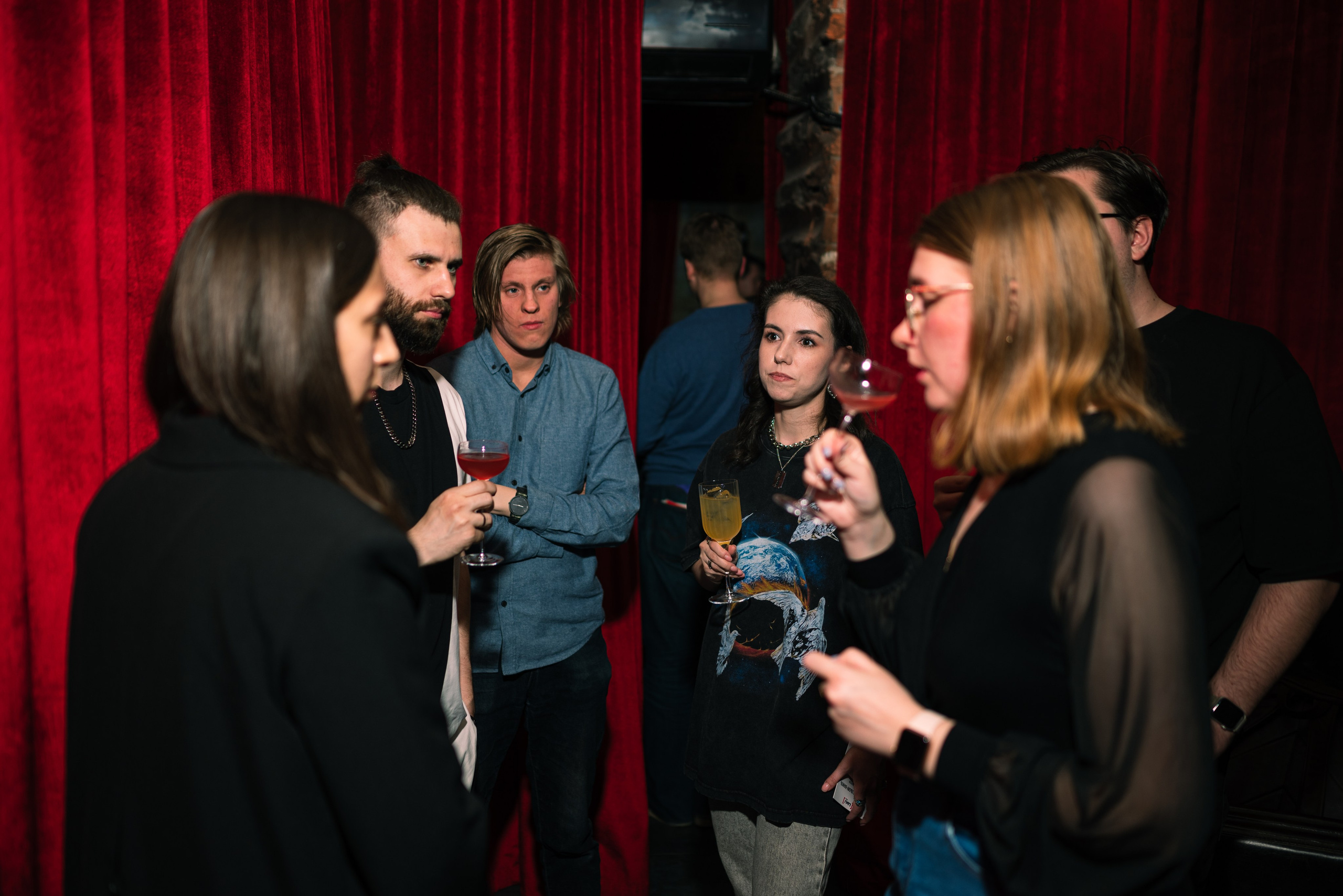 Барный ивент от Привет, не хочешь сходить. Фотограф Дарья Сафонова Dashulkacss