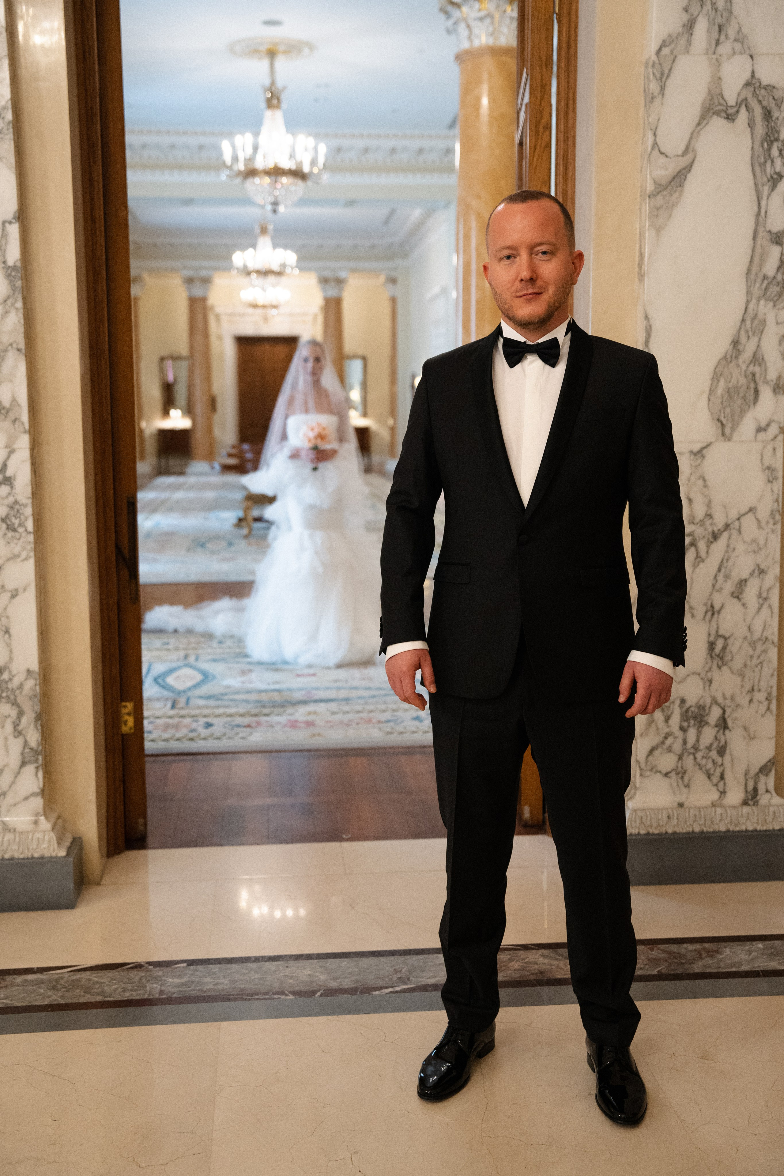 Анна Сергей. Камерная свадьба в Фосизонс в стиле неоклассика. Свадебный фотограф организатор в Санкт-Петербурге Ассоль Опарина