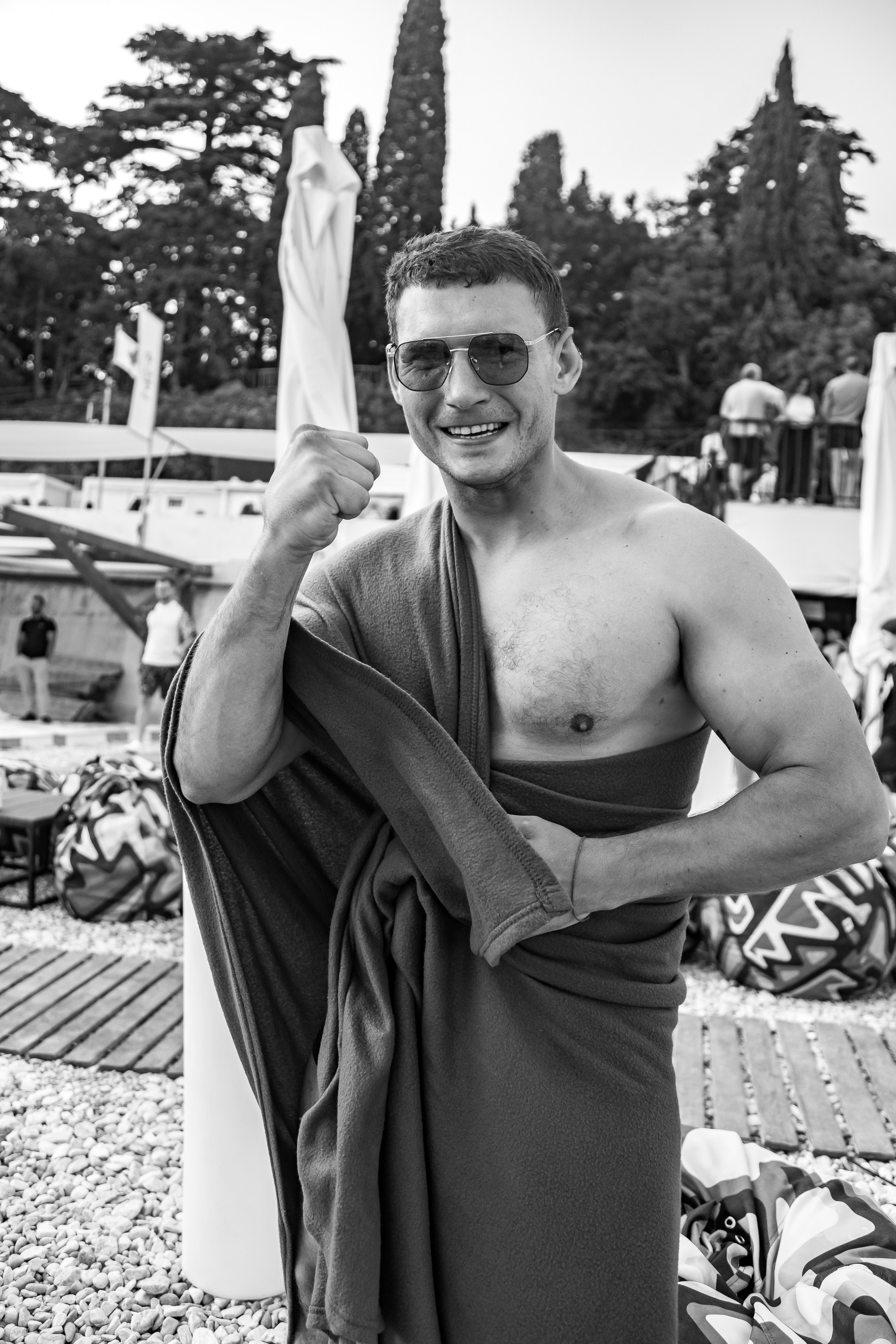 Открытие сезона в HUNGRY BIRD_Симеиз_Крым_14.06.2025. Аминов Руслан | Фотограф