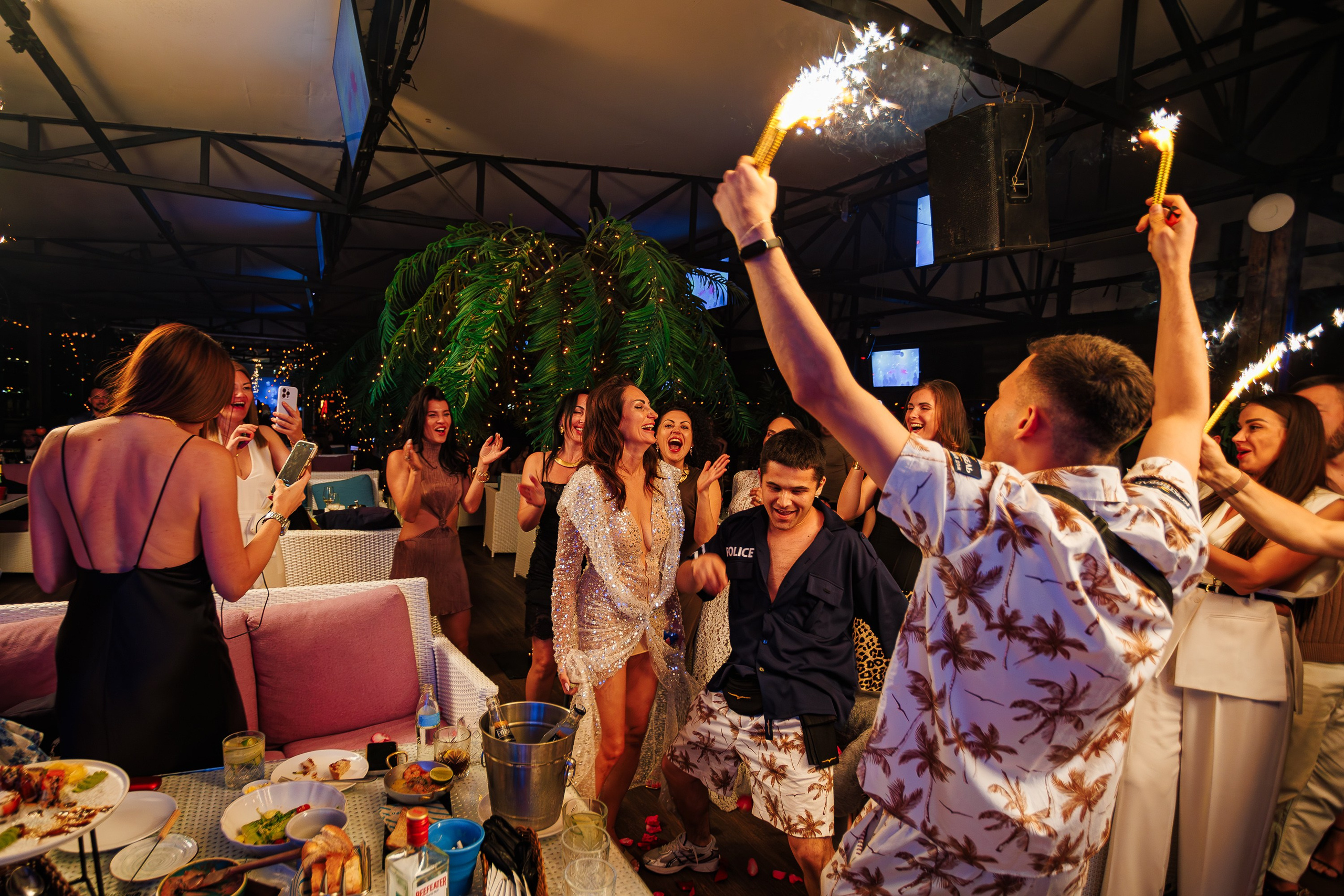 «LIZWI"_Чайка на пляже_Ялта_7.06.2025. Аминов Руслан | Фотограф