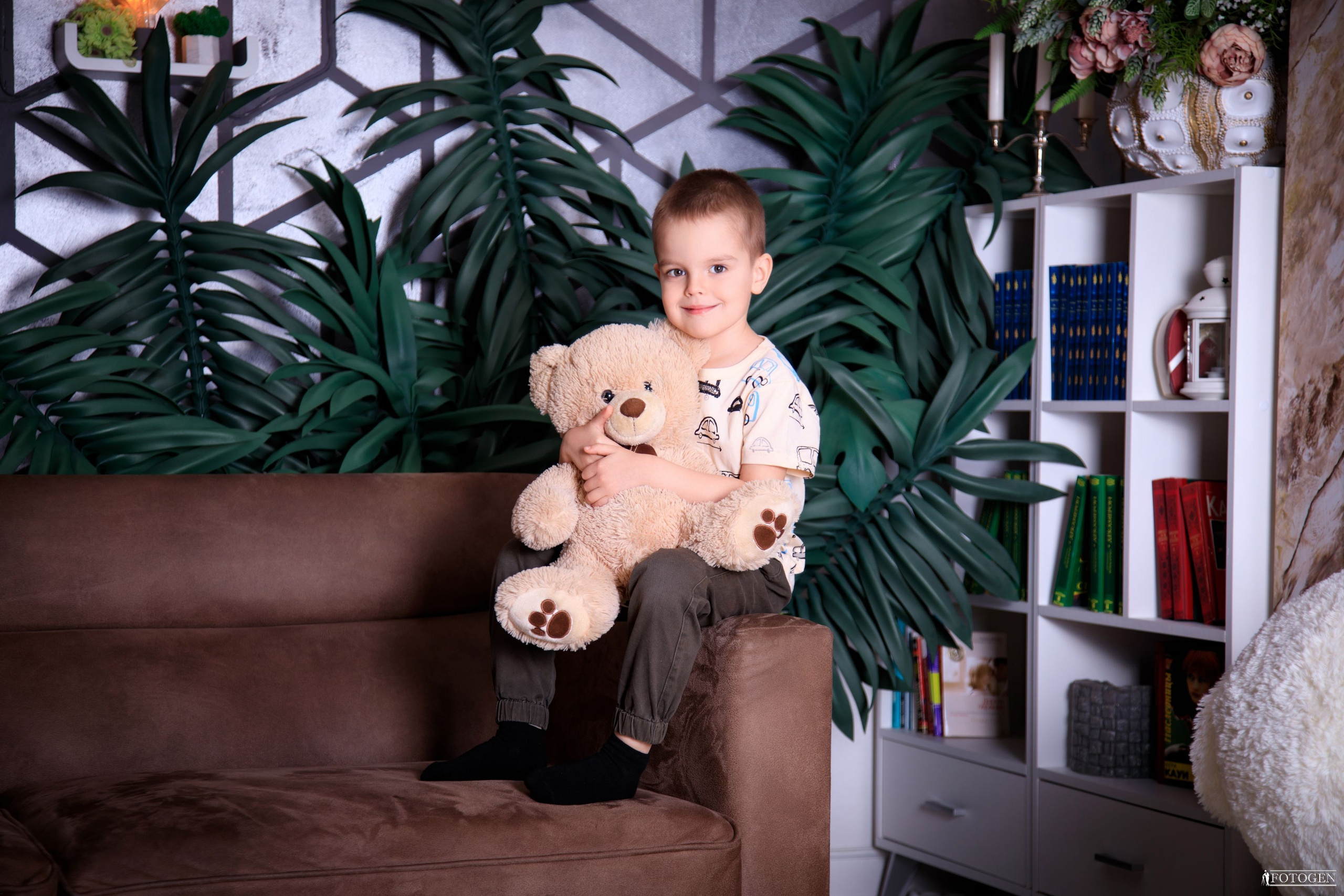 Фотосессия Мальчиков до 6 лет в Студии — Fotogen. Интерьерная фотостудия FOTOGEN г. Краснодар
