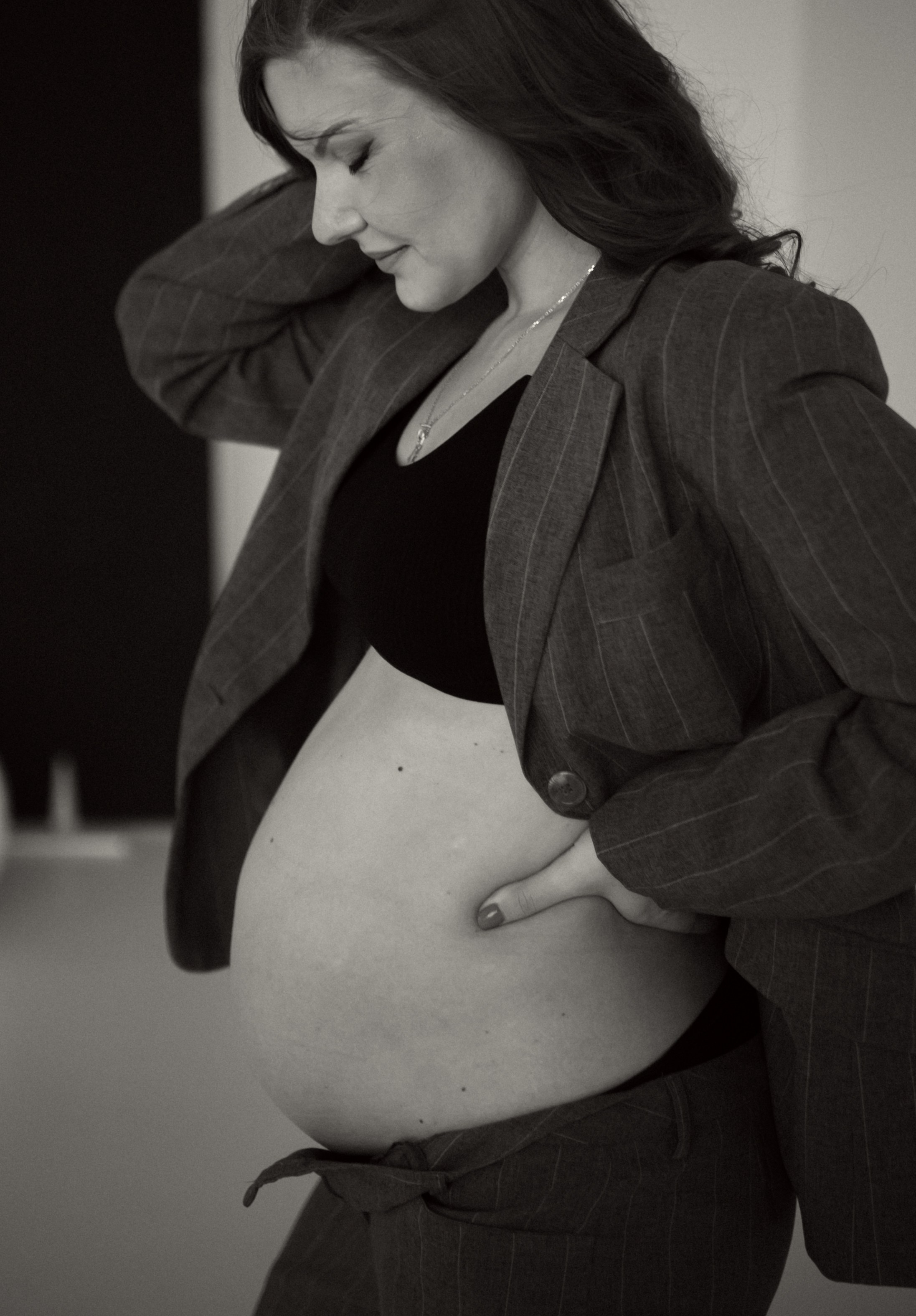 Фотосессия беременности в студии Бутово. Семейная фотосессия Бутово Москва фотограф Алина Морщагина