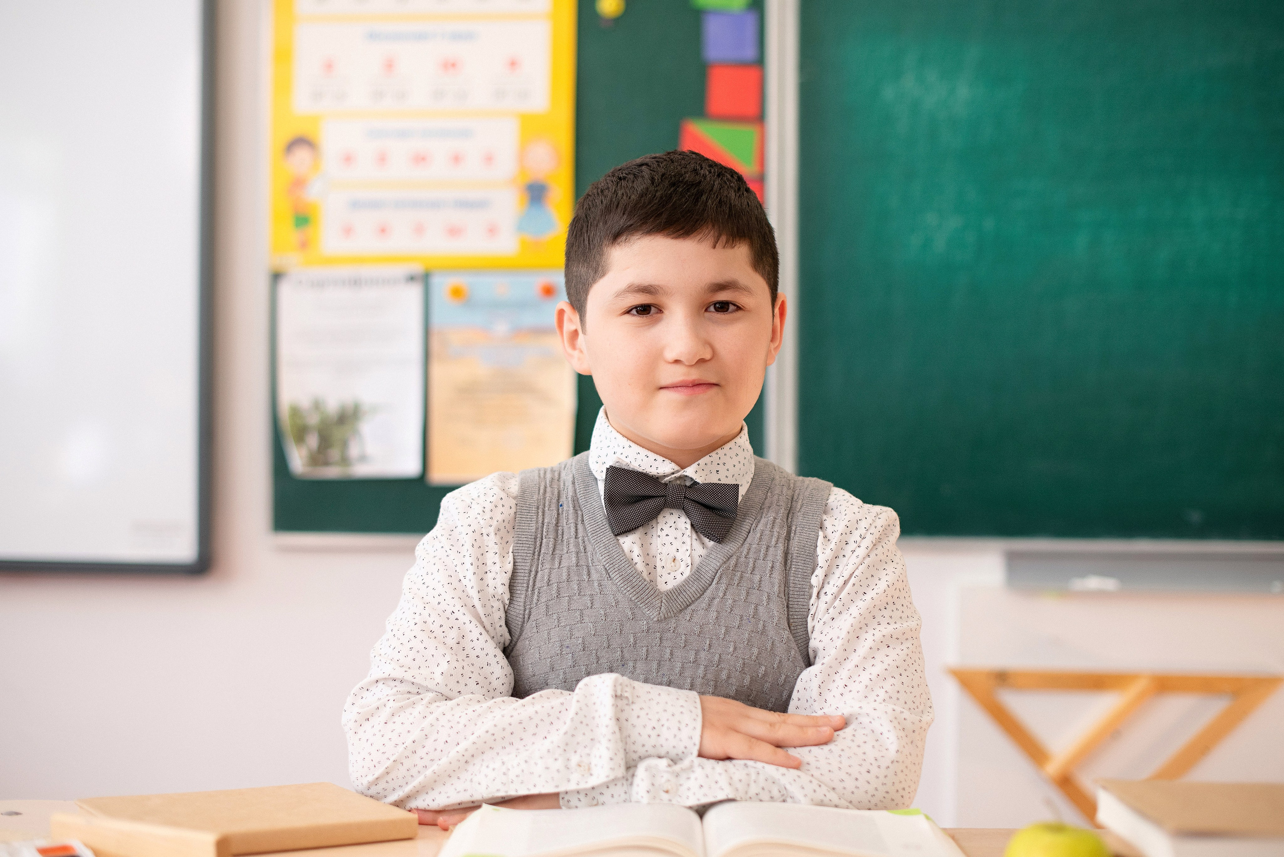 Фотографирую школьников для школьных выпускных альбомов и фотокниг в Сургуте и Нефтеюганске.