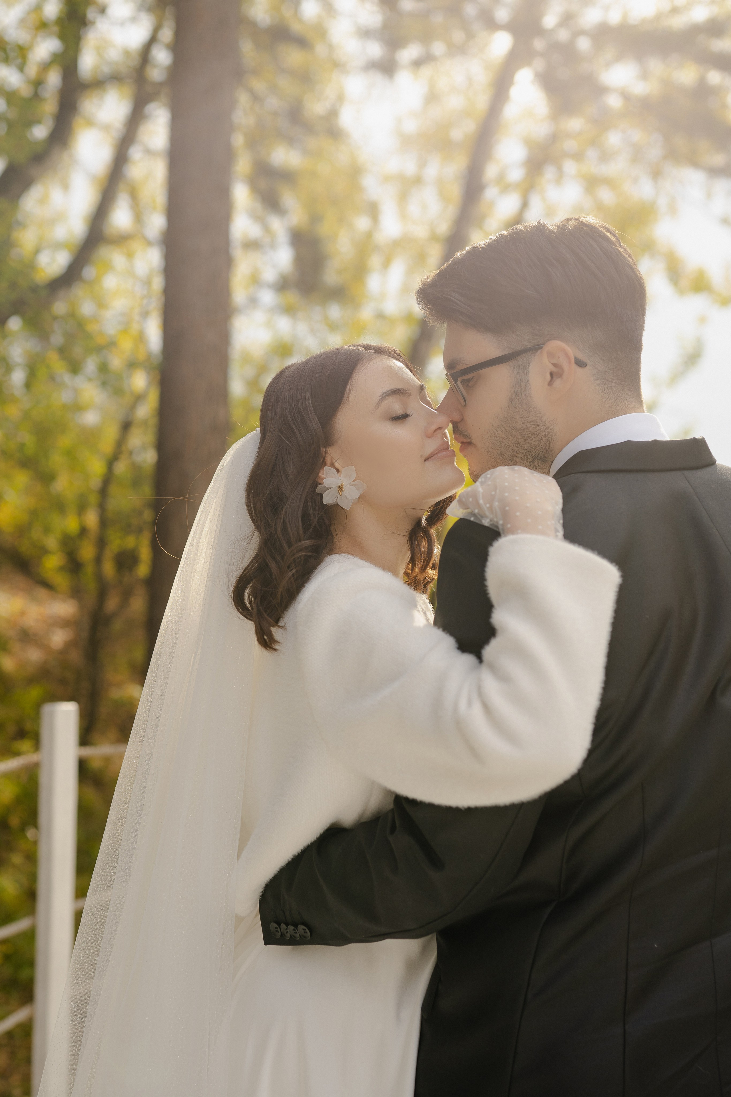 Ксения и Василий. Хвоя. Фотограф Аля Овчарова