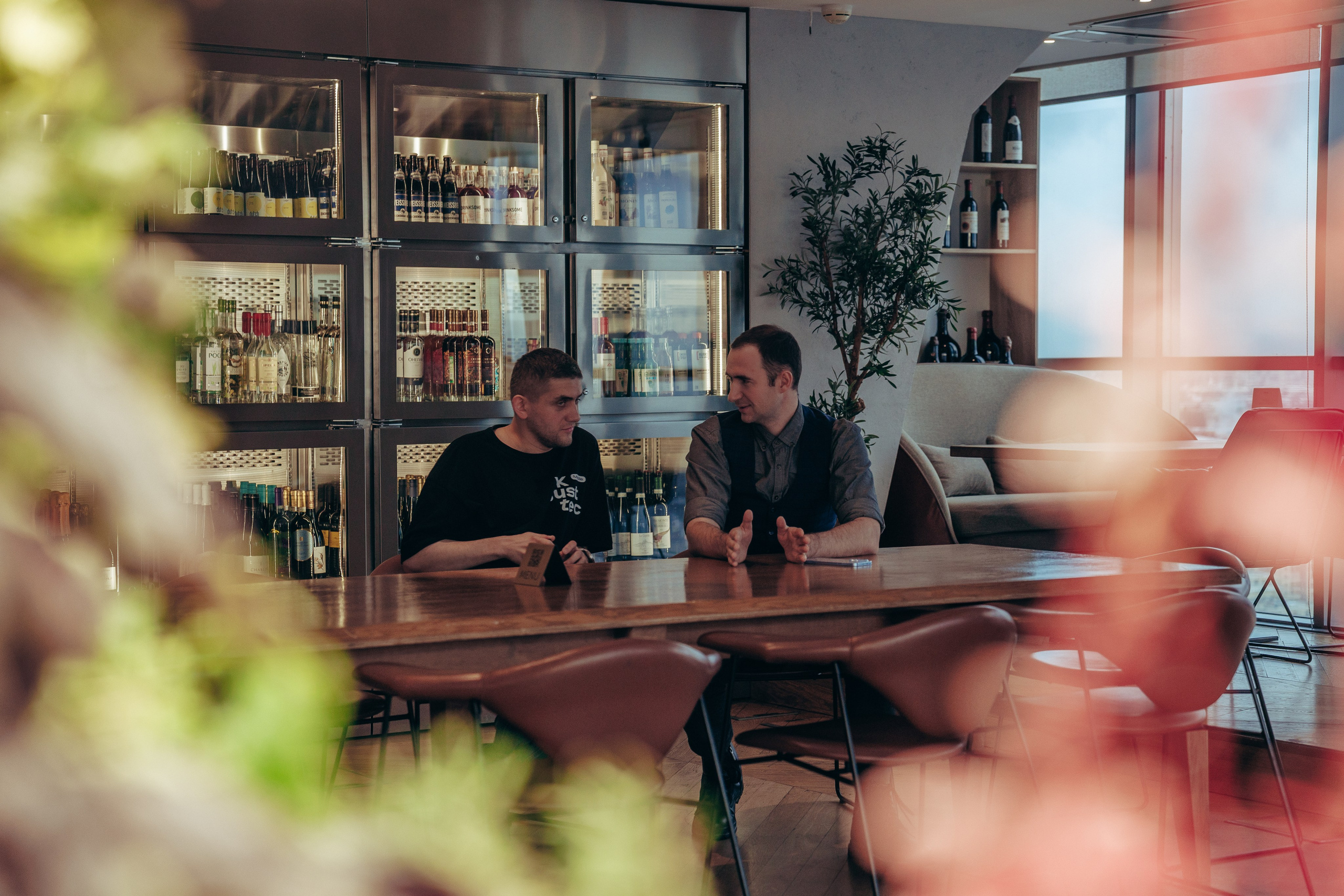 Репортажная съёмка в ресторане. Профессиональный фотограф в Санкт-Петербурге Александр Волосенцев