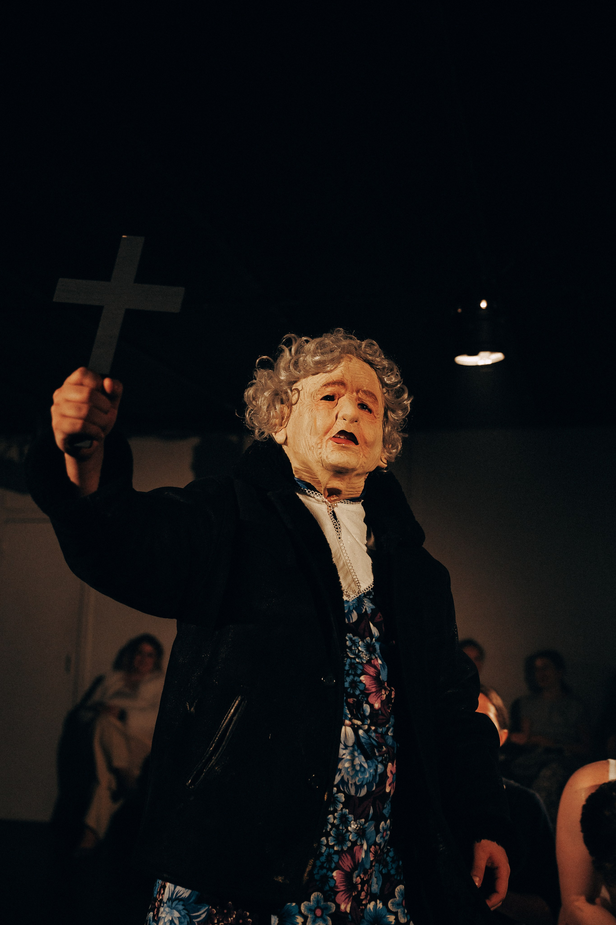 «Продаются детские ботиночки, неношенные». Профессиональный фотограф в Санкт-Петербурге Александр Волосенцев