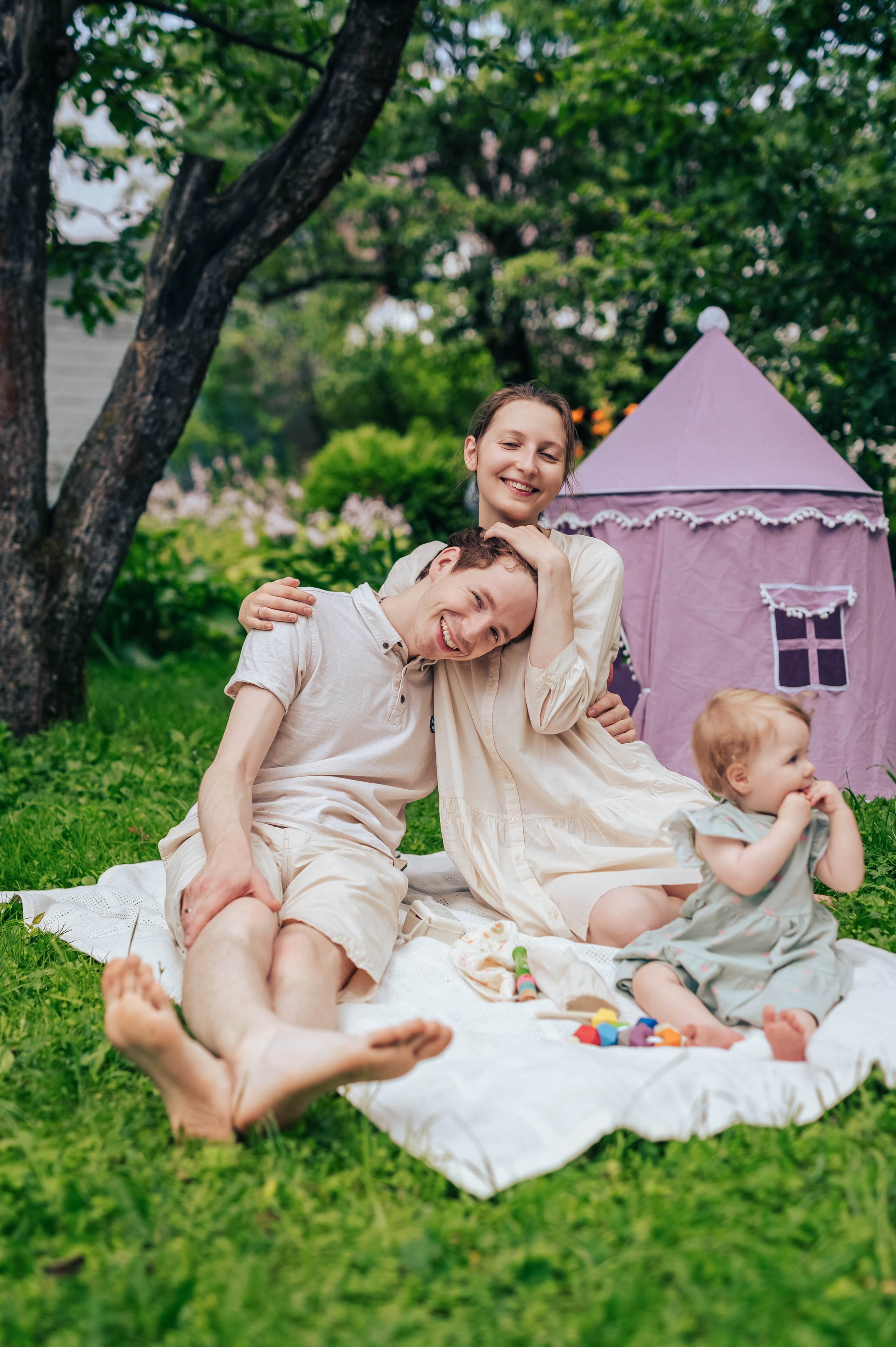 Лето на даче с годовалой малышкой. Семейный фотограф. Lifestyle. Москва. Анастасия Михайлова