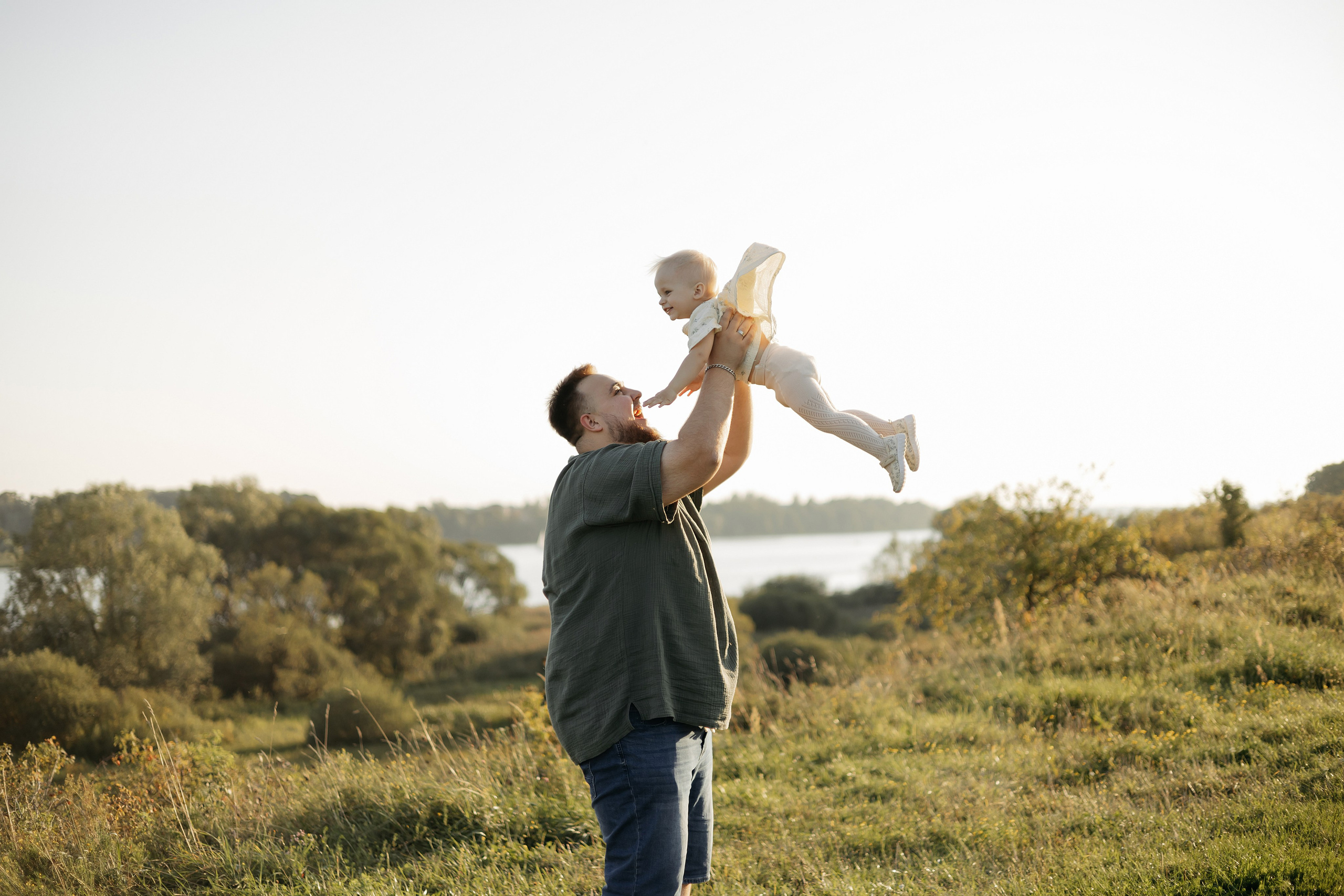 Катя, Илья и Василиса. Свадебный фотограф в Пскове и Санкт-Петербурге | Анна Голикова