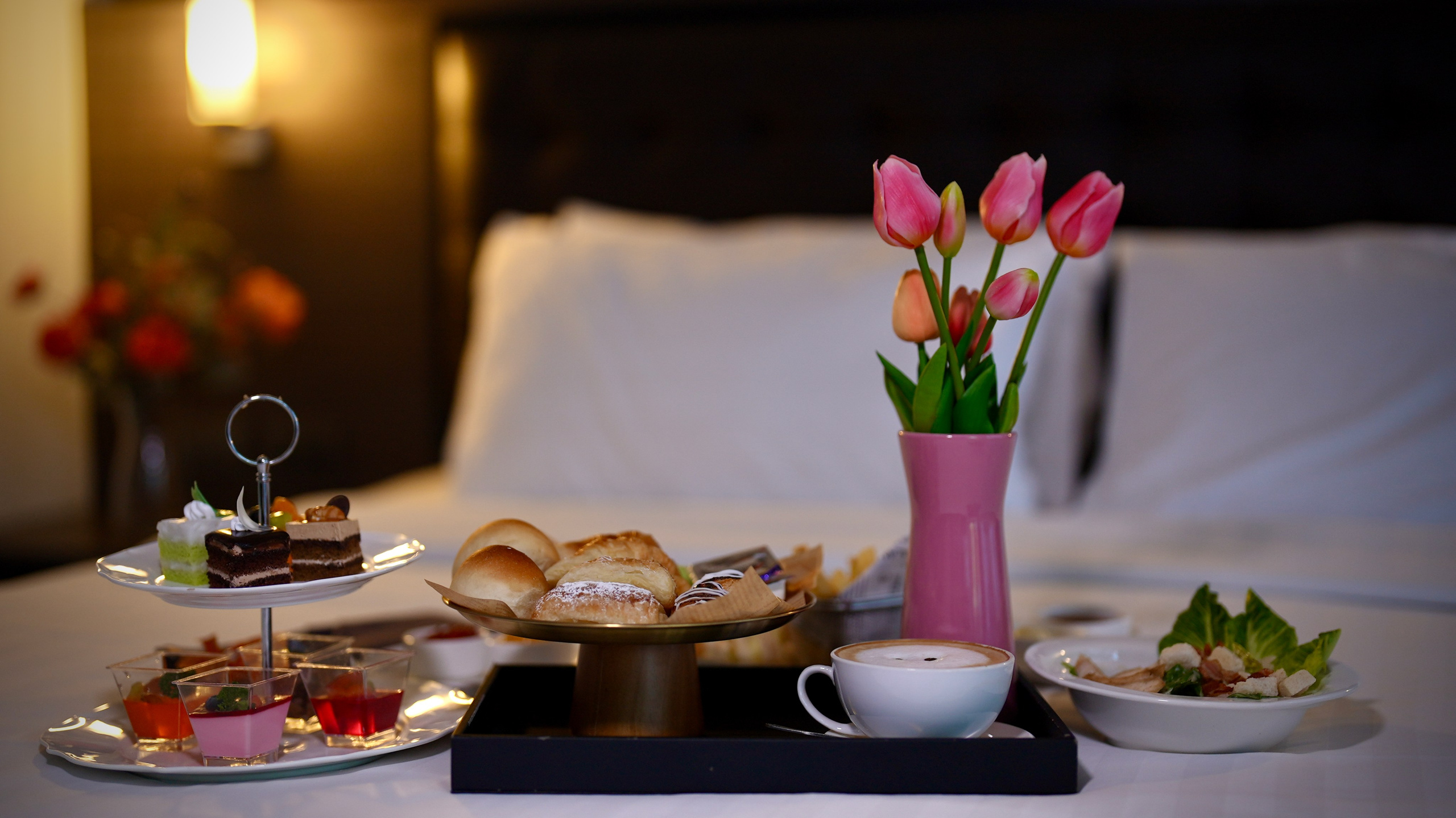 Picnic Hotel, Bangkok, Thailand. Алина и Влад — контент креаторы для отелей и брендов
