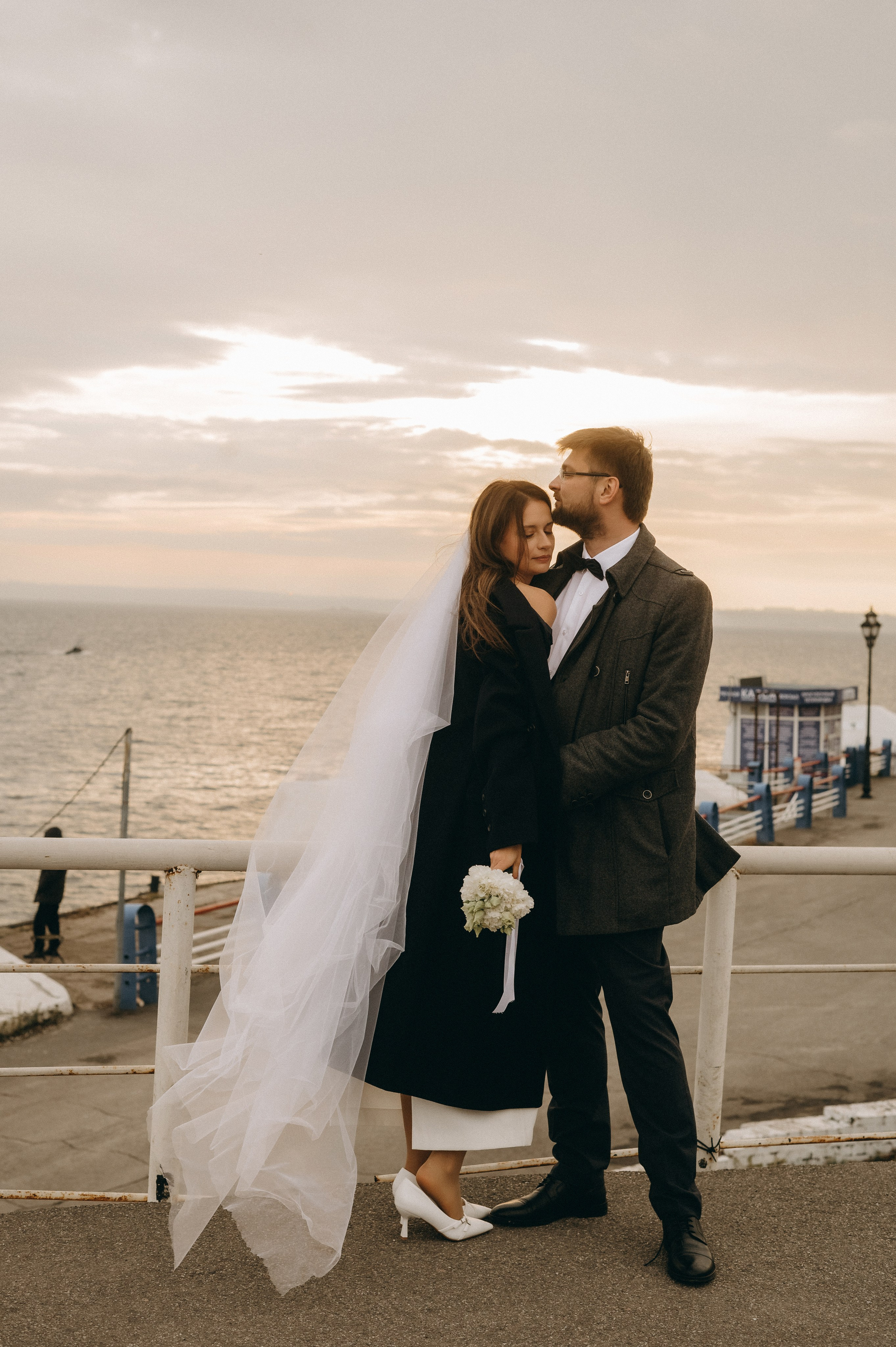 Дарья и Дмитрий — ноябрьская история. Фотограф Мария Стрелкова