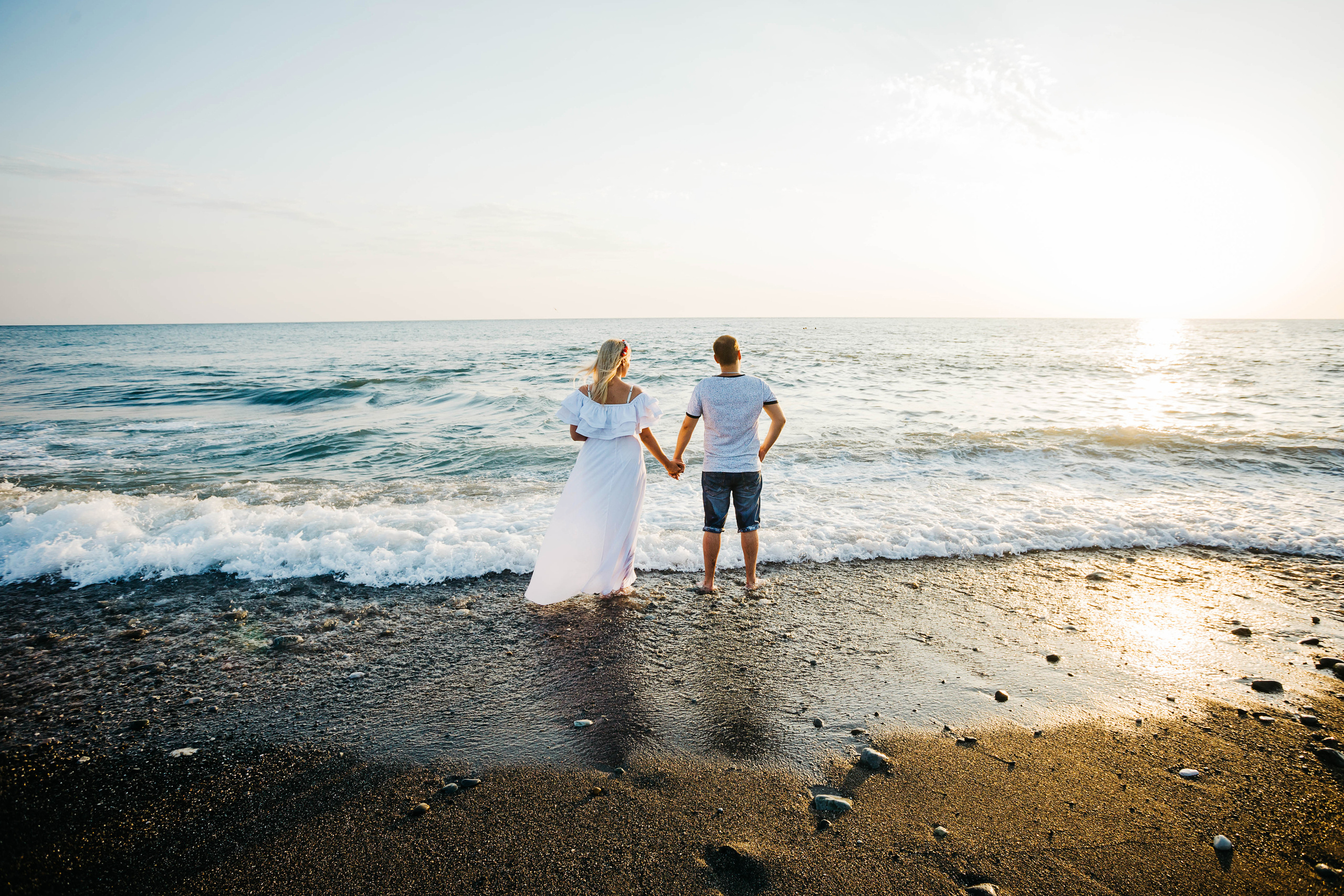 Пляж Мандарин. Милана Довгаль - семейный фотограф и видеограф  в Адлере и Сочи