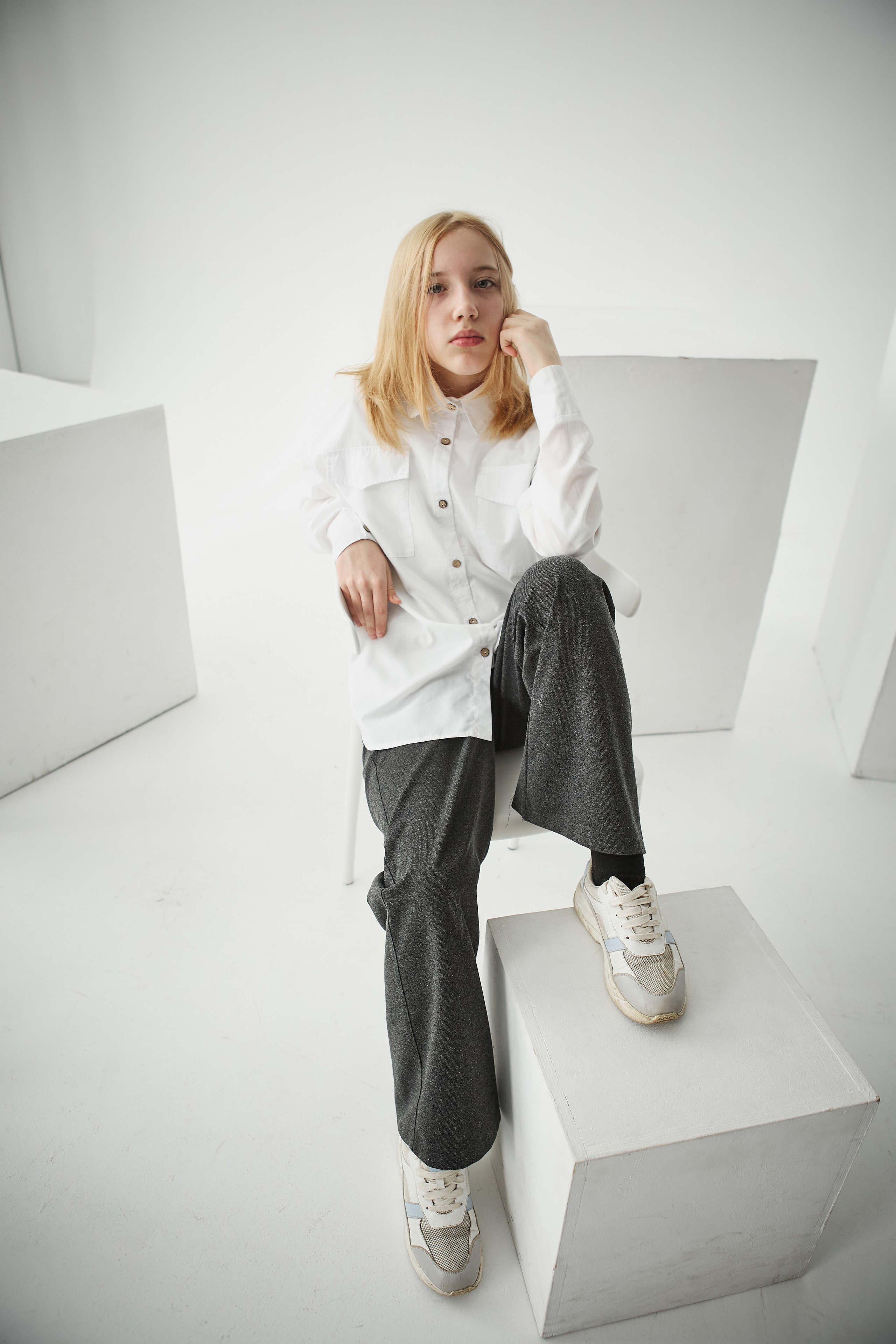 Портреты. Выпускные альбомы в городе Курган для всех