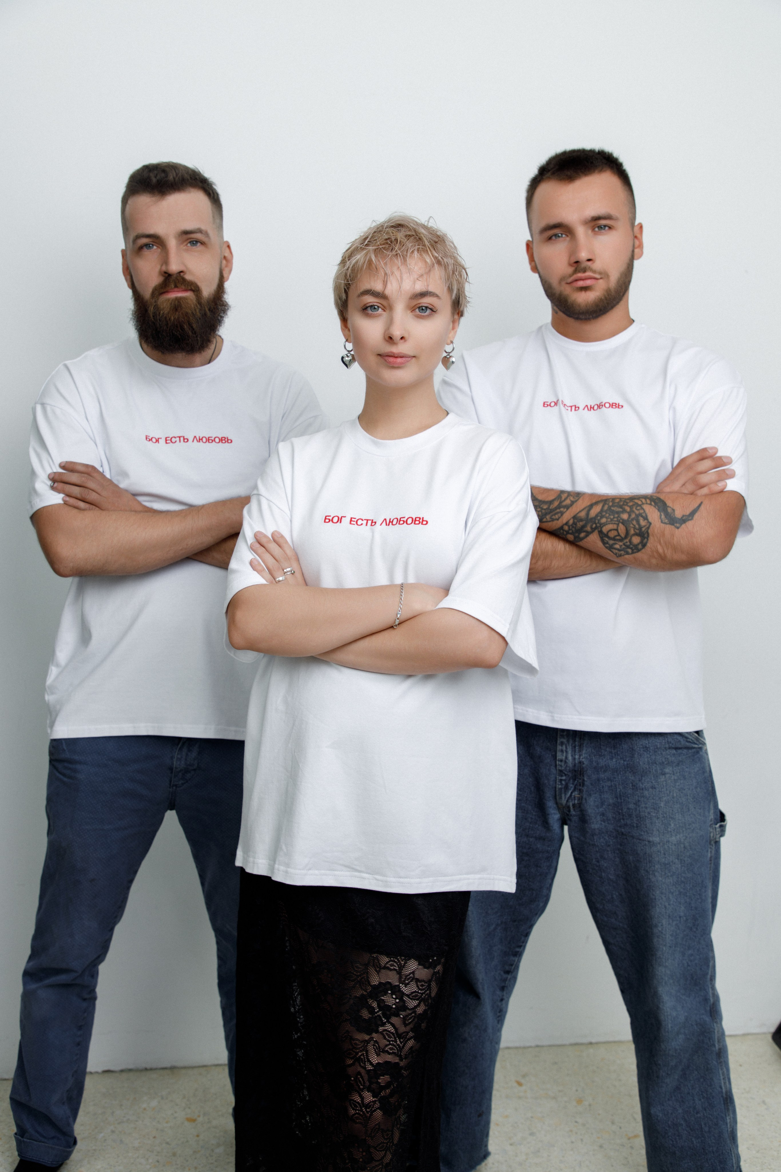 Каталог для бренда футболок. Фотограф Ксения Третьякова, Санкт-Петербург