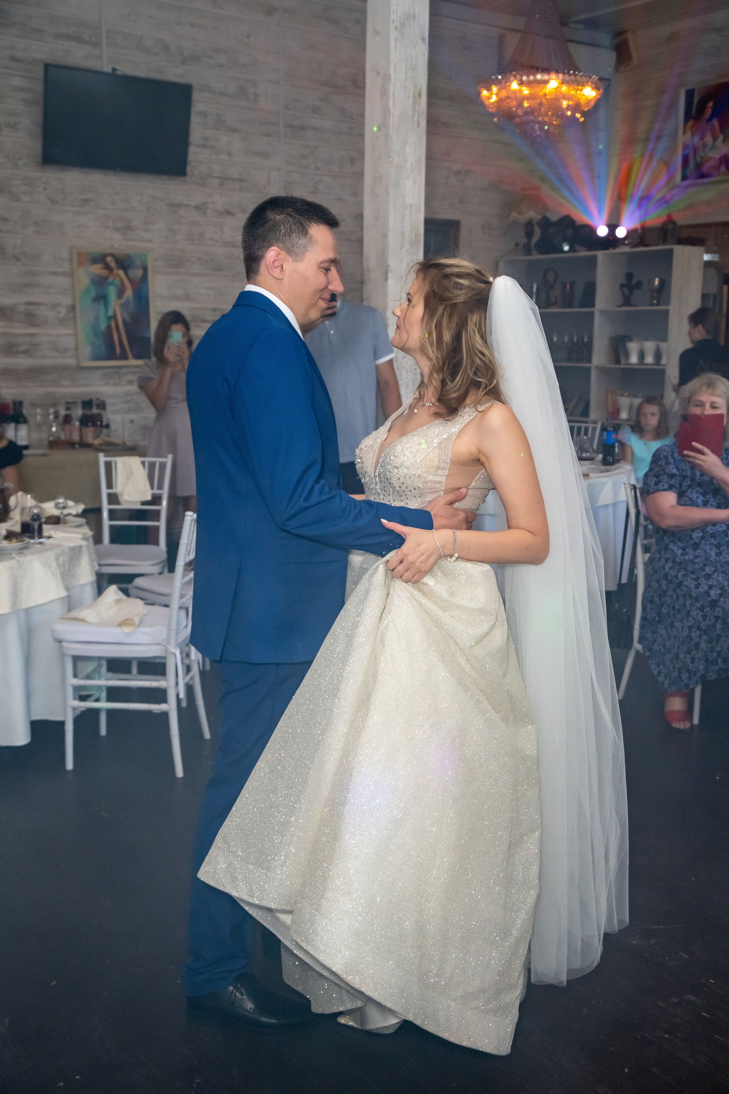 Альбом свадебная фотосъёмка, венчание, утро невесты, роспись, банкет. «Студия DRONAVT`s» — видеосъёмка и фотография г. Москва