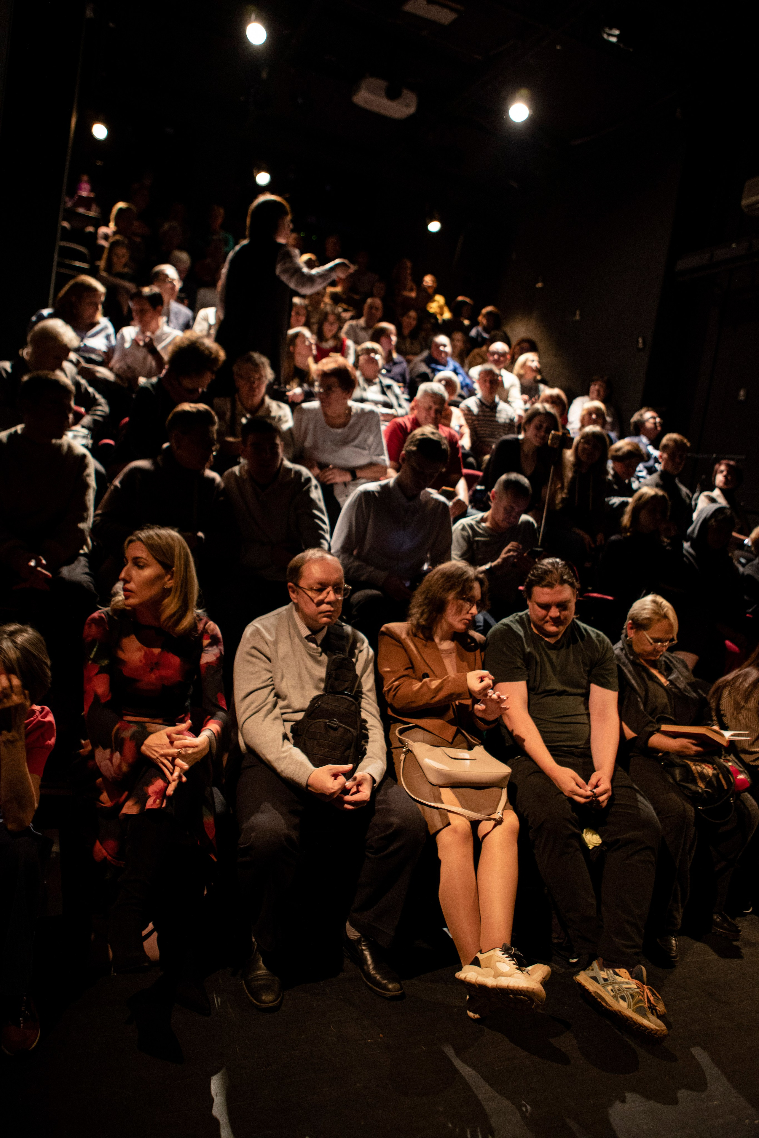 Елена Фролова. Ольга Пилант. АРТ, бэкстейдж, свадебная и семейная фотография, городской портрет, интерьерная фотография