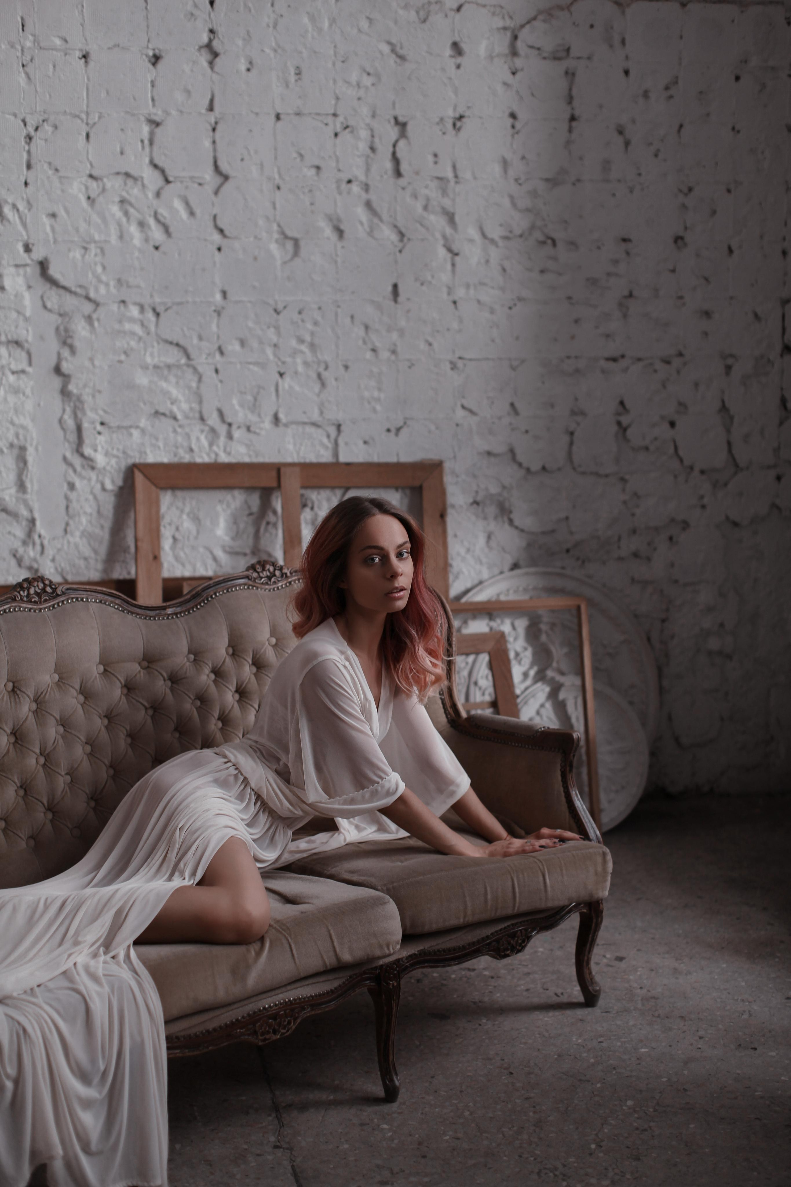 Платье 'Nude'. Лиза Бродская — фотограф в Москве