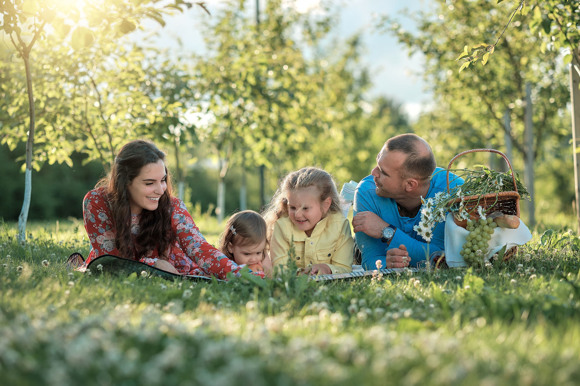 Съёмка на улице. Выпускной альбом Выборг, Каменногорск, Светогорск, Санкт-Петербург
