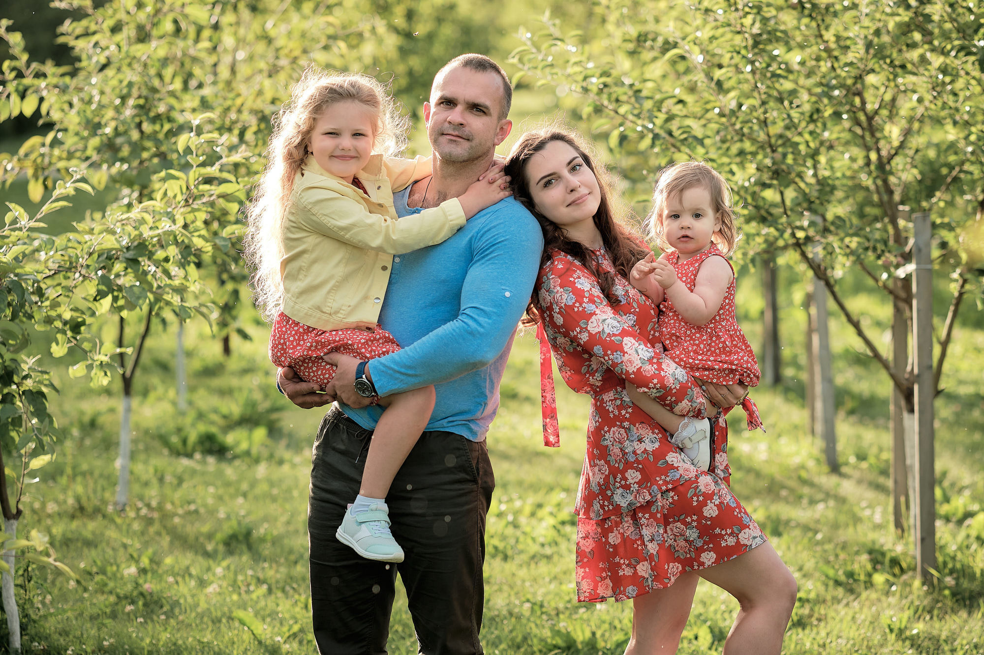 Съёмка на улице. Выпускной альбом Выборг, Каменногорск, Светогорск, Санкт-Петербург