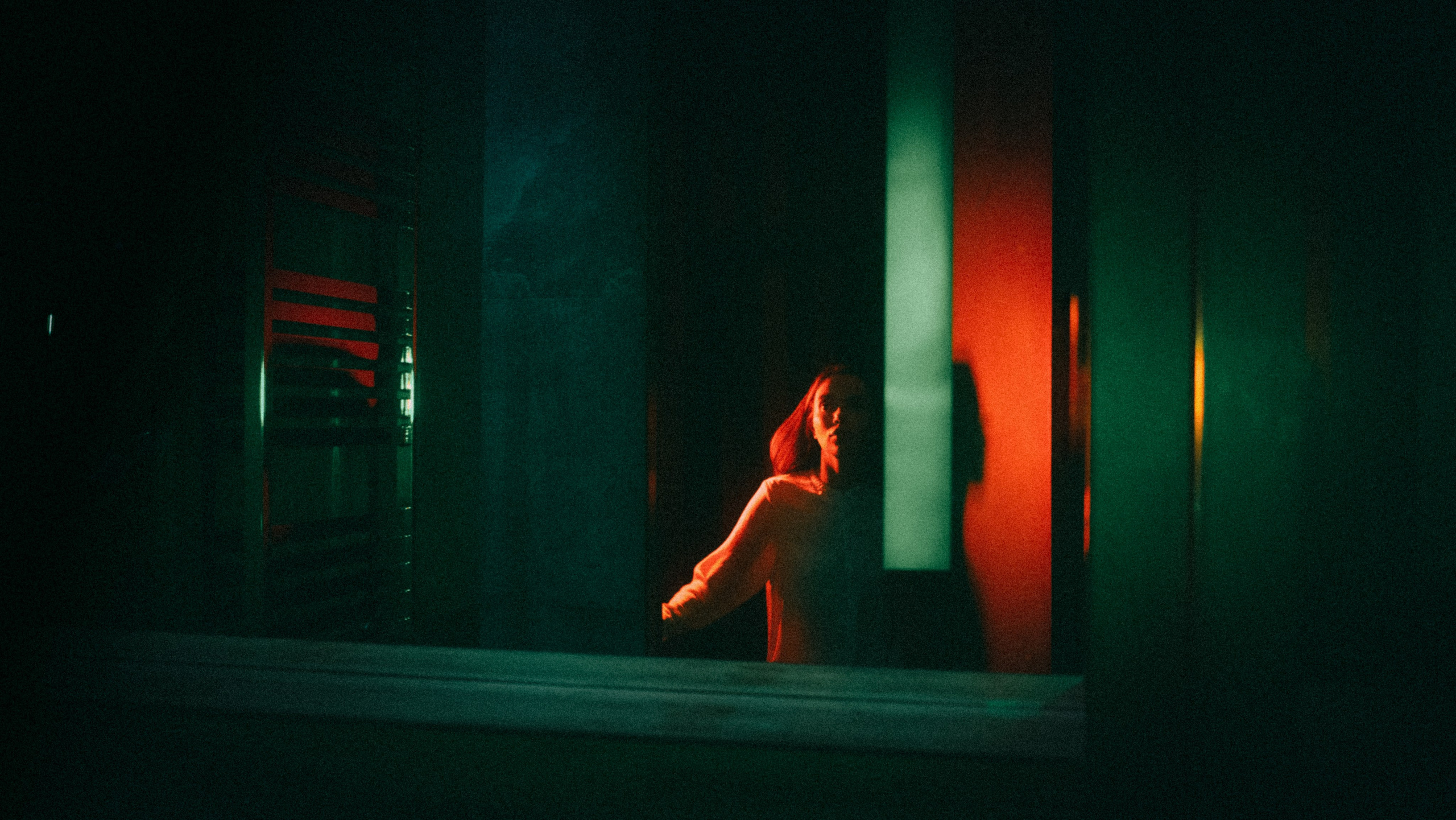 Фотосессии в Екатеринбурге в студии. Портретный фотограф в Екатеринбурге Андрей Соболев