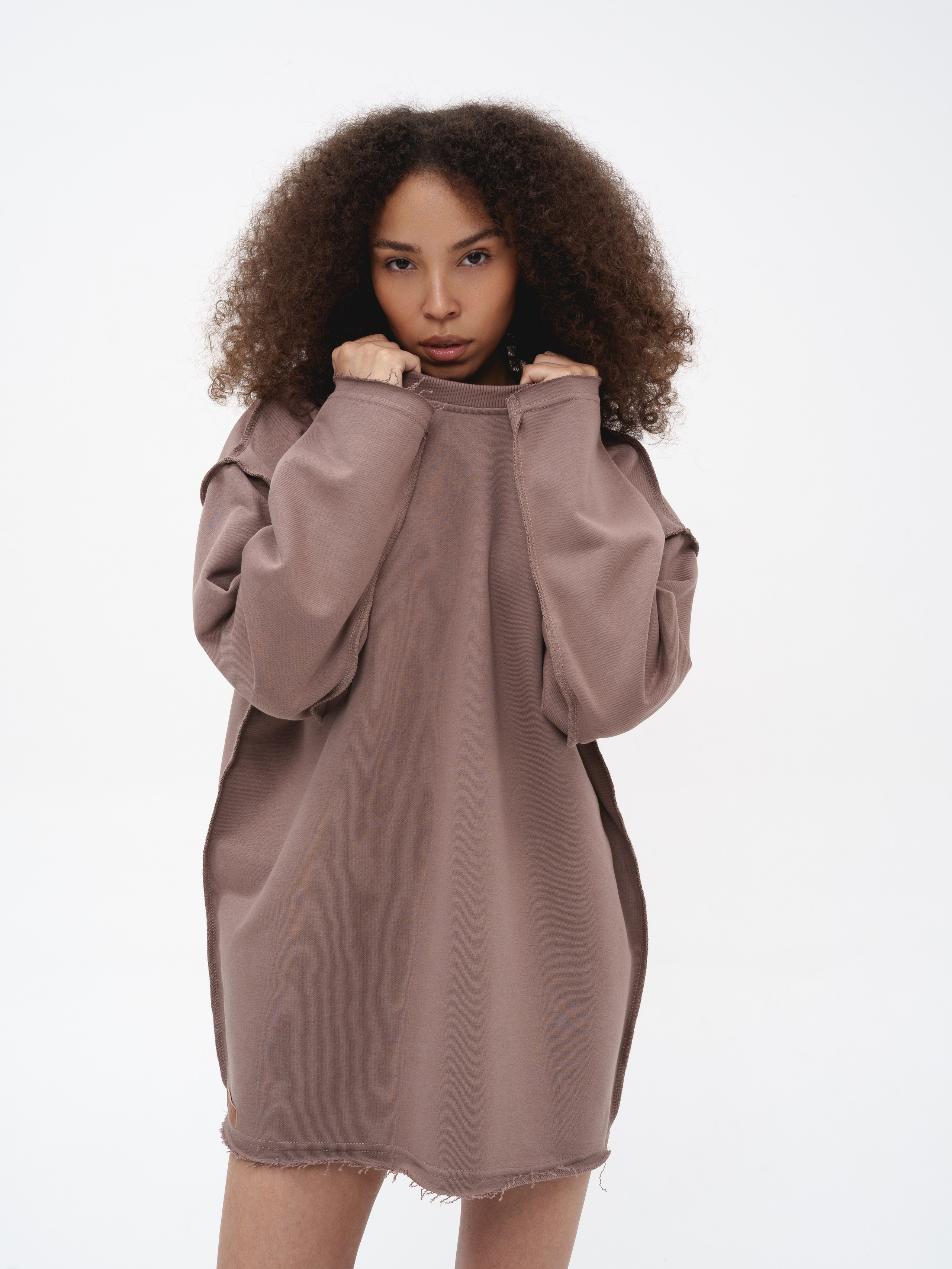 Свитшоты (вб и озон). Иван Упоров — фотограф, рилсмейкер чебоксары