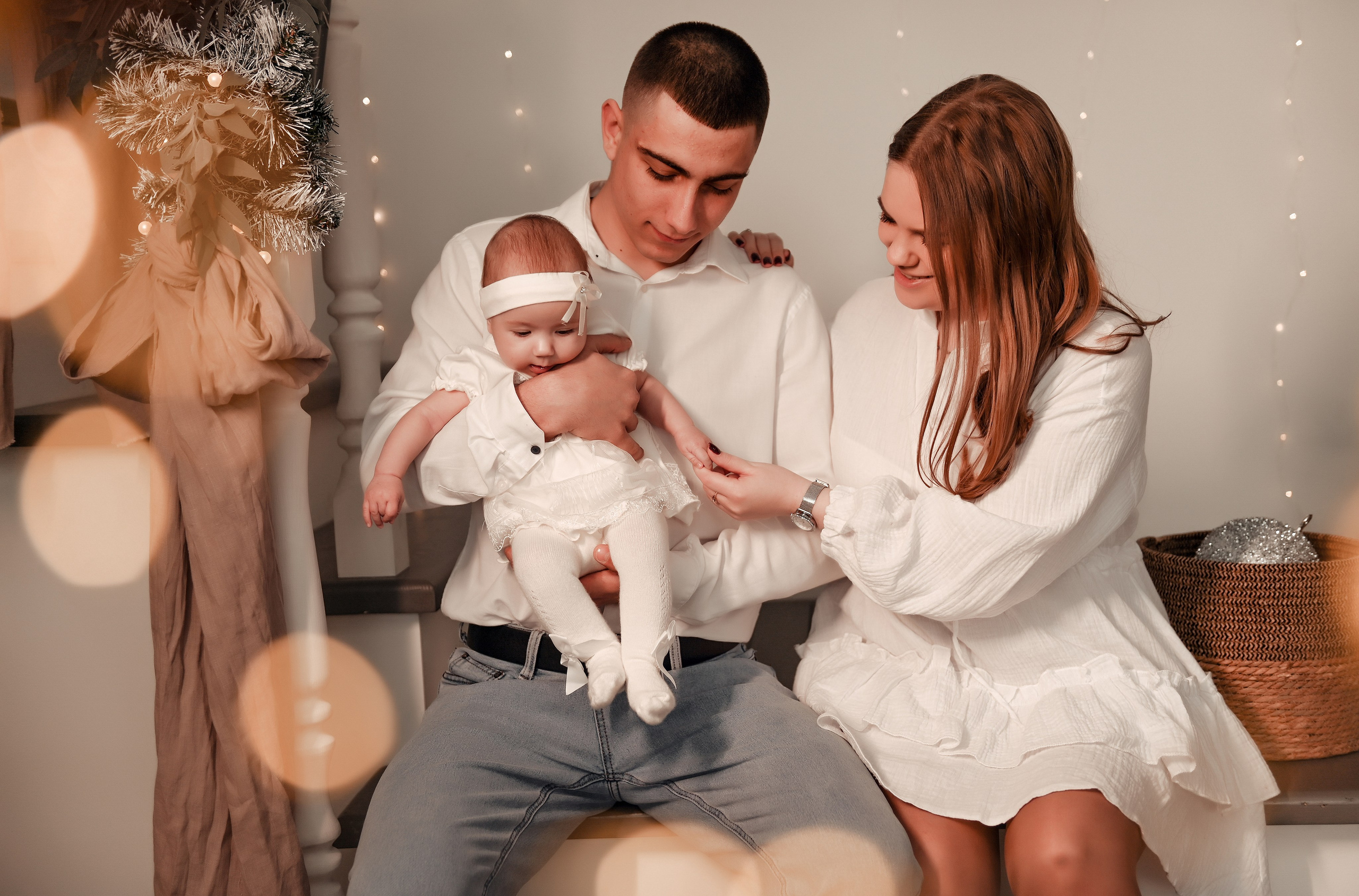 Новогодняя семейная. Свадебный, семейный, детский, контент фотограф в Омске Максим Ильин