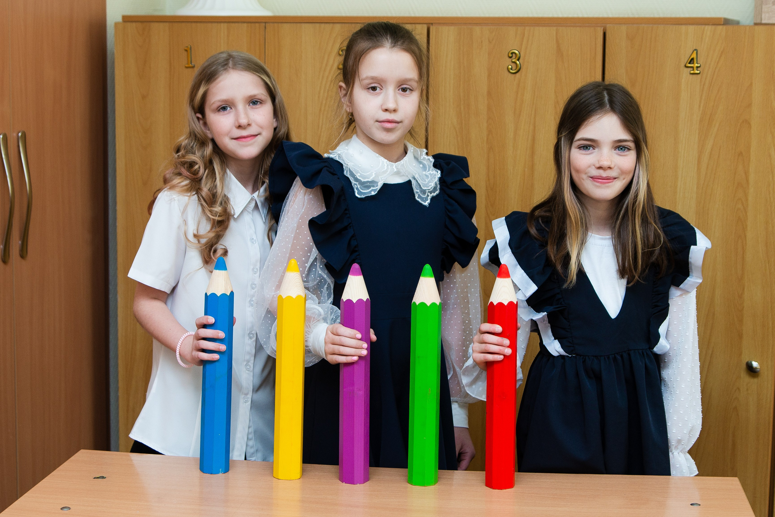 Начальная школа. Фотосессии на альбомы в классе. Выпускные Альбомы и Фотосессии п. Кавалерово