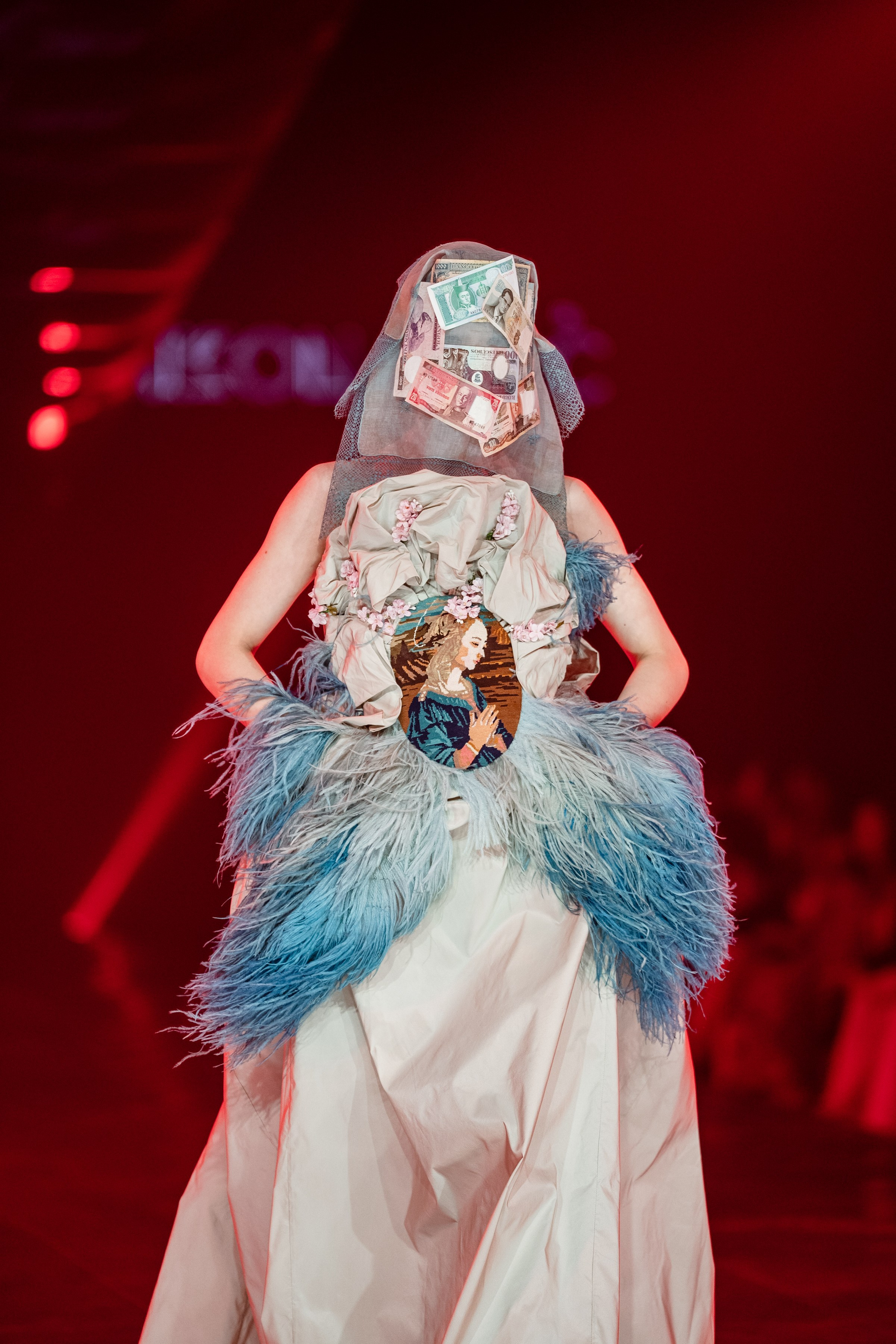 Visa Fashion week Maison Artc. Сайт Алматинского НЮ АРТ, будуар и фэшн фотографа Дениса Карпенко