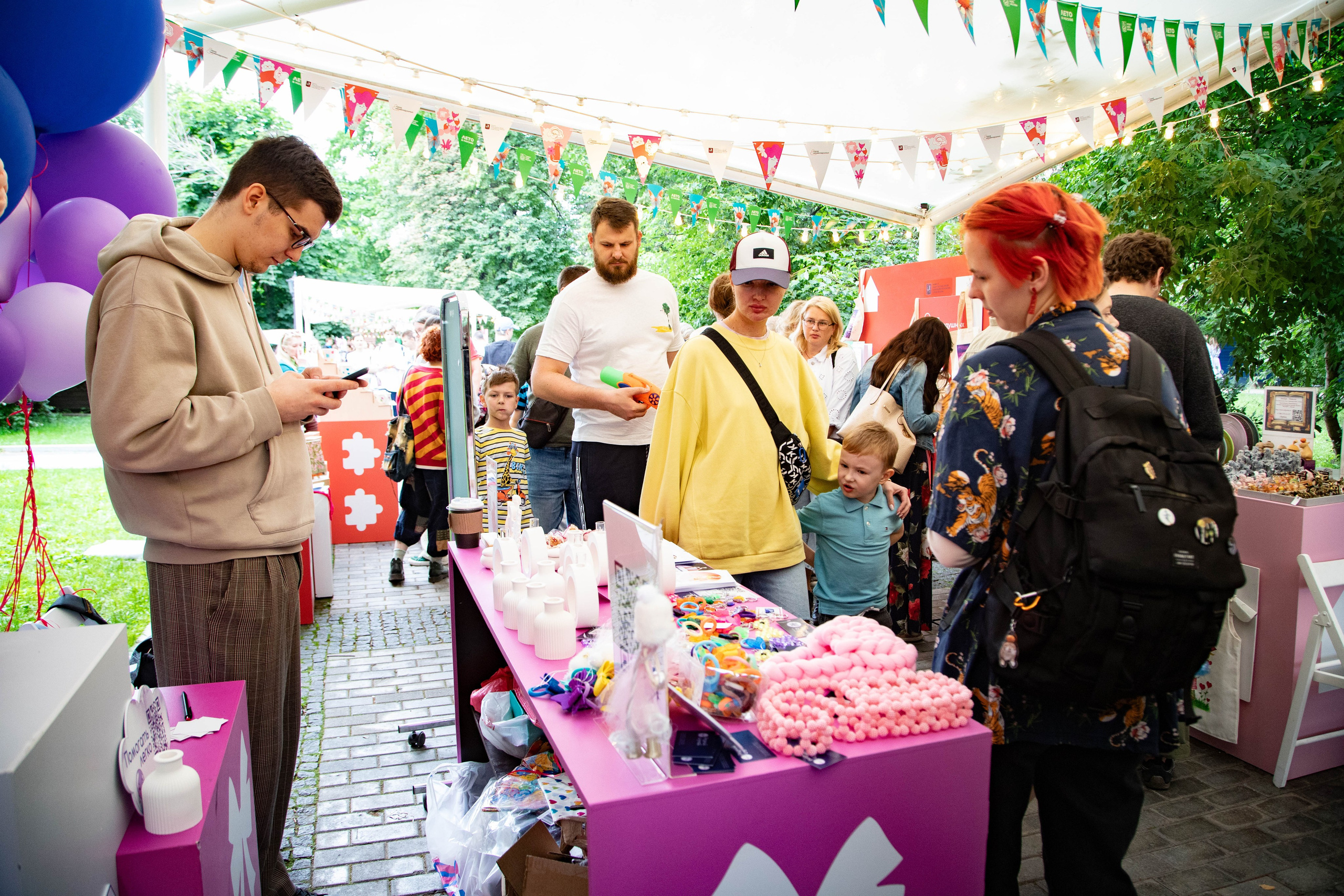 Съемка для благотворительного фонда. Женский фотограф в Москве Рина Леонтьева
