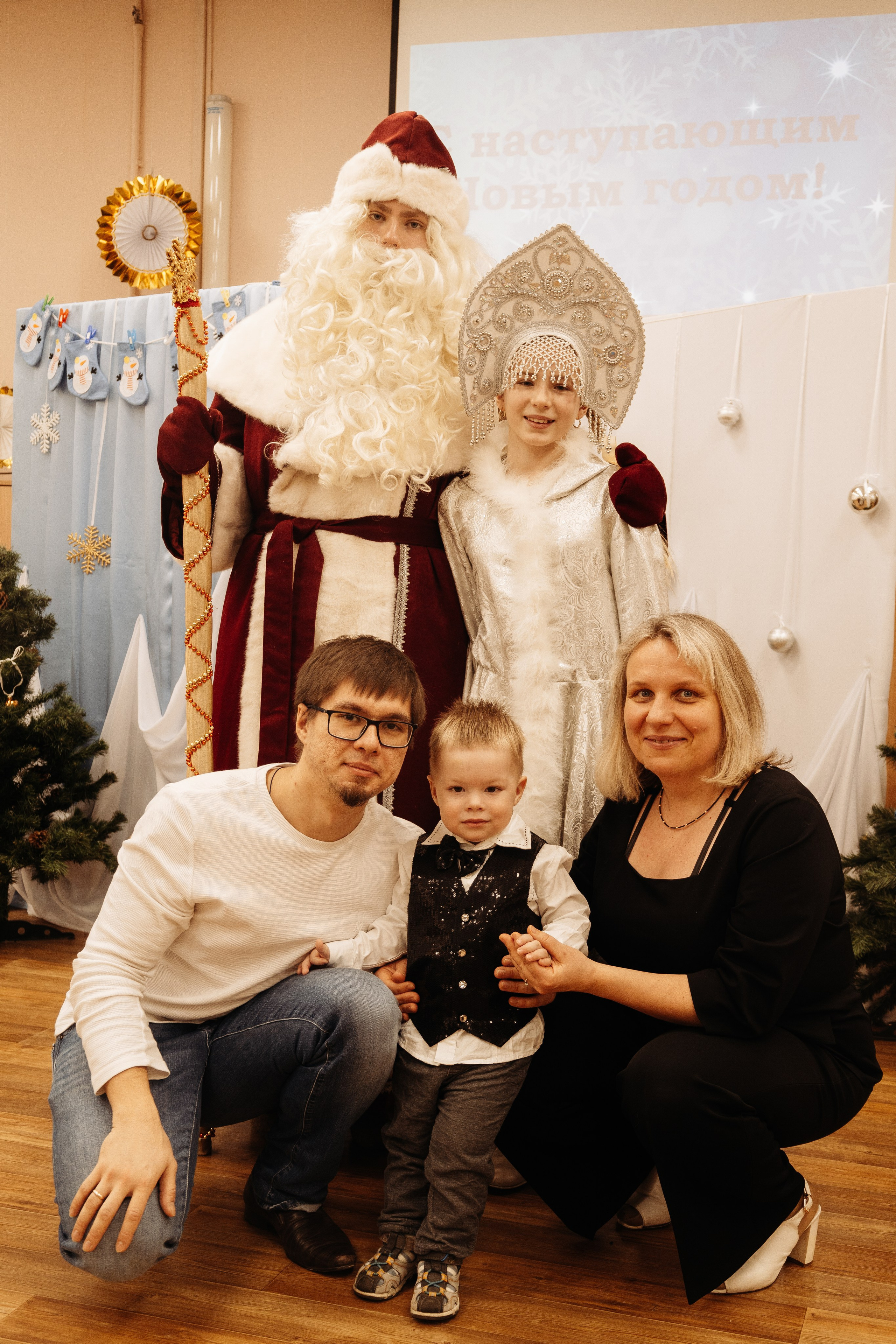 Новогодние Елки 2024 в ДЦ «Феникс». Семейный фотограф в Рязани и Рязанской области