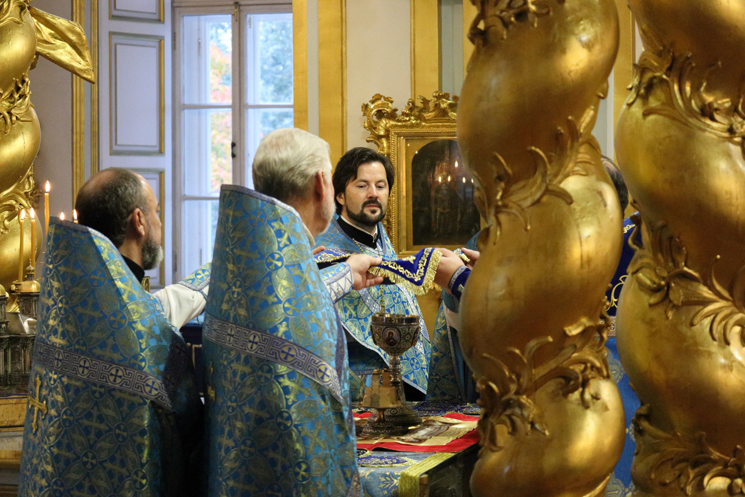 ПОКРОВ ПРЕСВЯТОЙ ВЛАДЫЧИЦЫ НАШЕЙ БОГОРОДИЦЫ И ПРИСНОДЕВЫ МАРИИ. НИКОЛО-БОГОЯВЛЕНСКИЙ МОРСКОЙ СОБОР