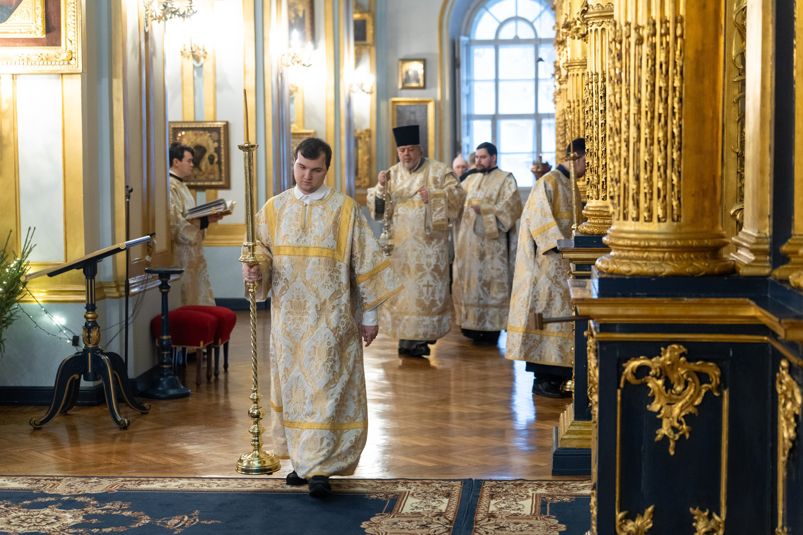 Неделя 31-я по Пятидесятнице, по Рождестве Христовом. Попразднство Рождества Христова. Правв. Иосифа Обручника, Давида царя и Иакова. НИКОЛО-БОГОЯВЛЕНСКИЙ МОРСКОЙ СОБОР