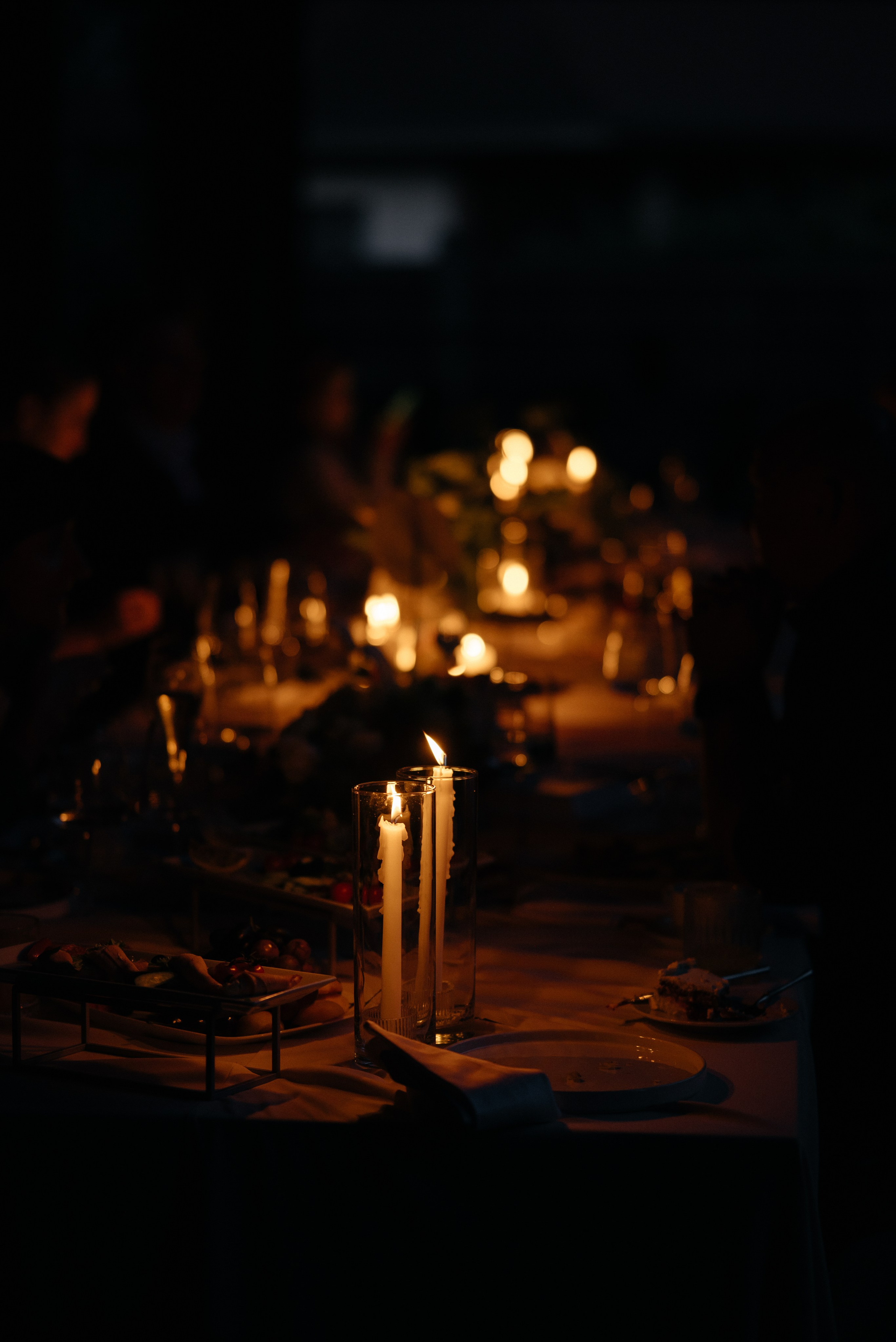 Wedding day in DELICE CHALET. Wedding PHOTOGRAPHER Andrew Vnukov