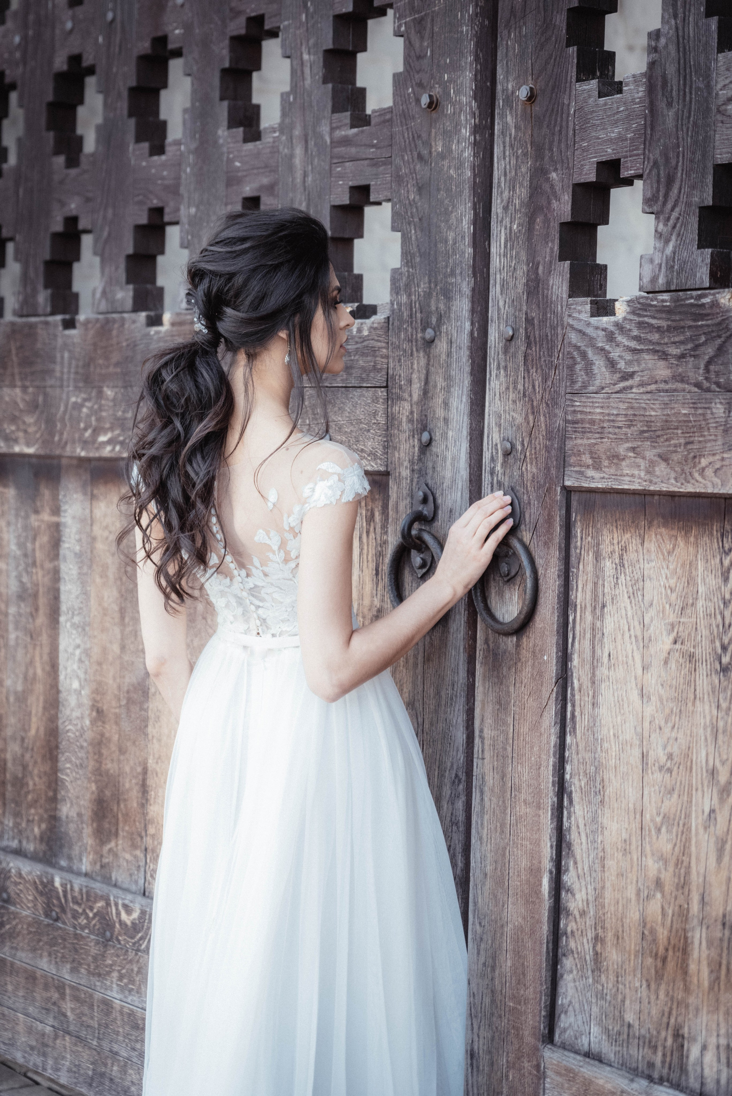 Свадебные прически. Юлия Штовбань — ваш визажист и стилист по волосам в Москве