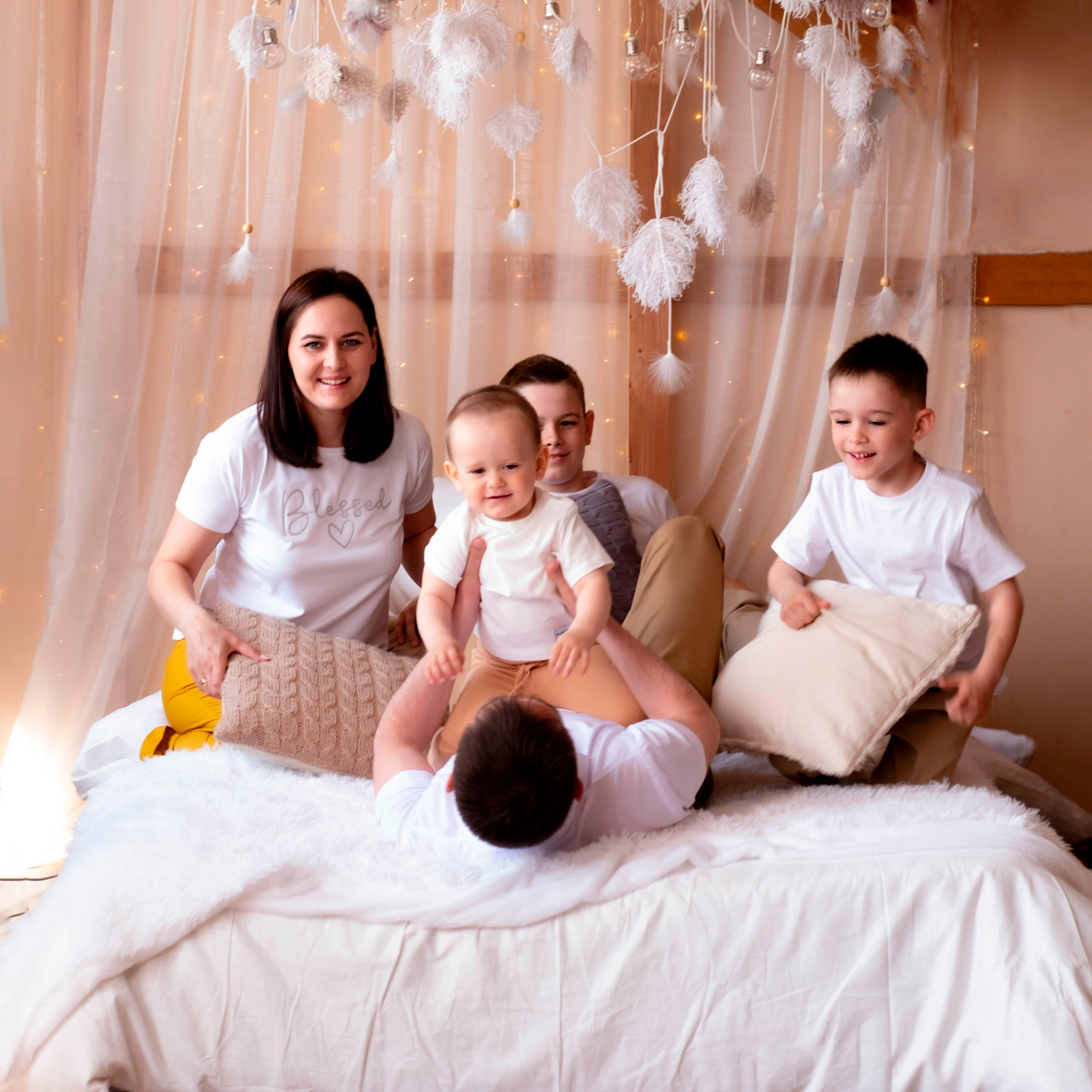 Семейная фотосессия Алены. Студийный, портретный, семейный фотограф Южно-Сахалинска Яна Радаева