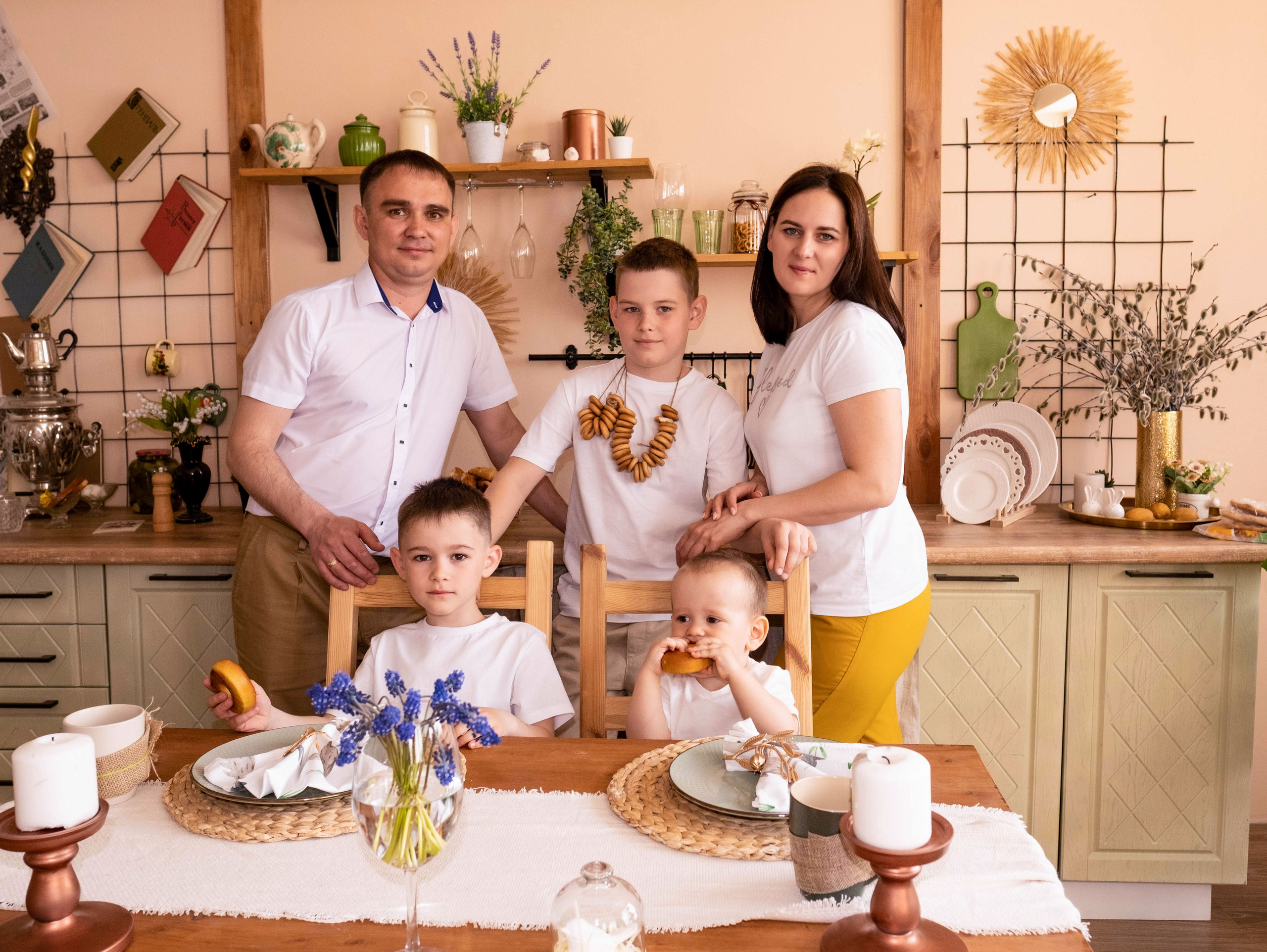 Семейная фотосессия Алены. Студийный, портретный, семейный фотограф Южно-Сахалинска Яна Радаева