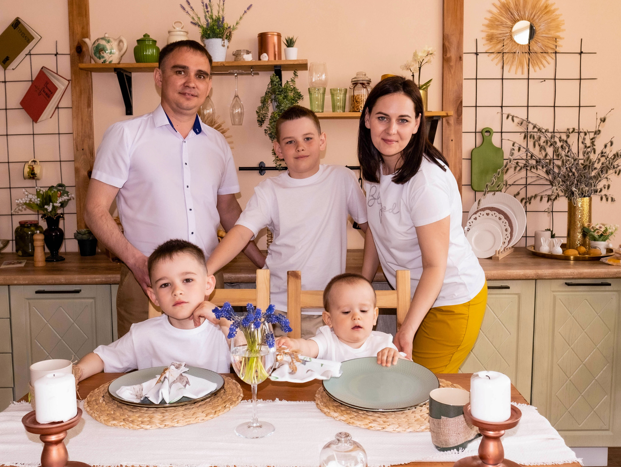 Семейная фотосессия Алены. Студийный, портретный, семейный фотограф Южно-Сахалинска Яна Радаева