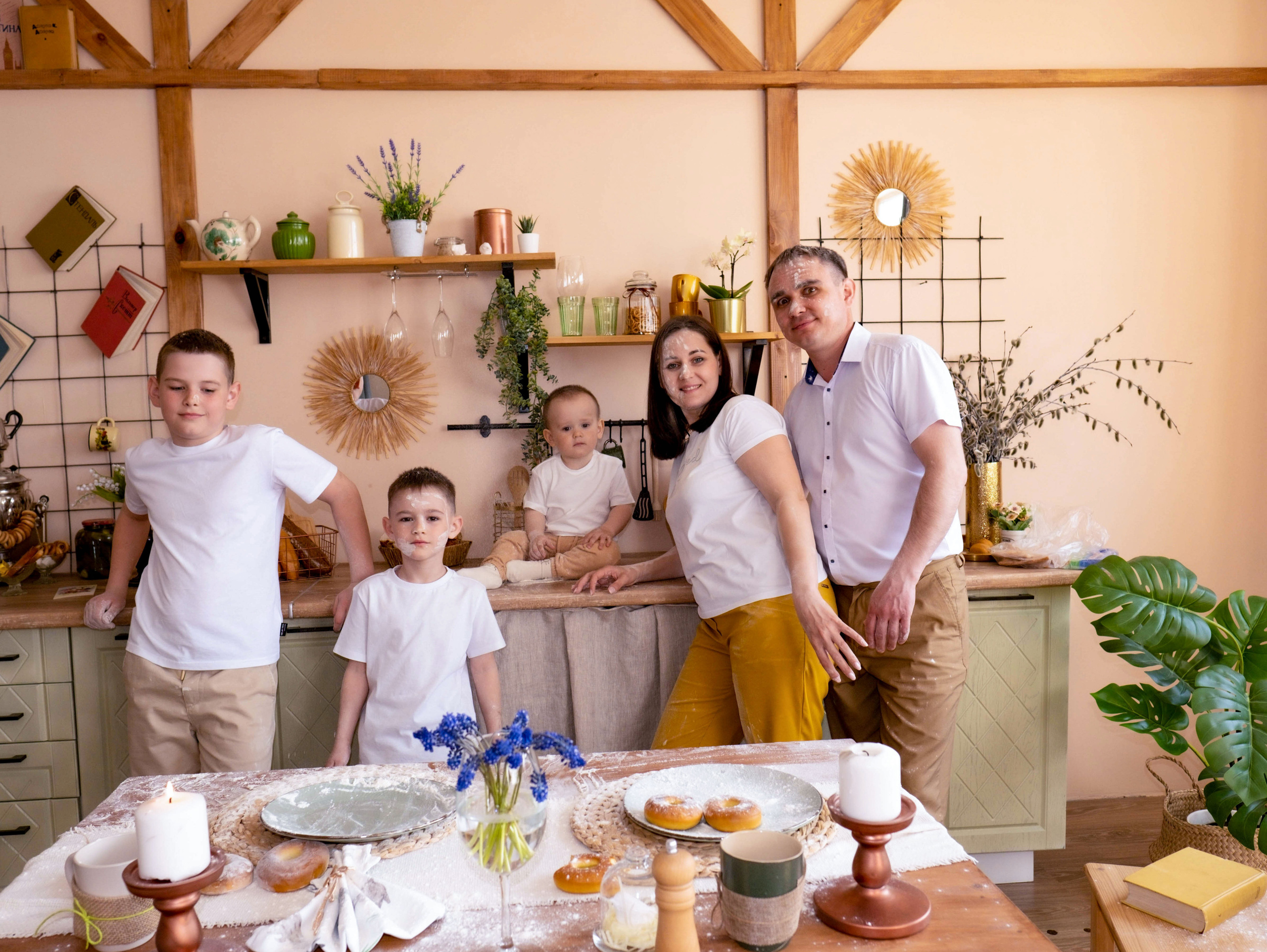 Семейная фотосессия Алены. Студийный, портретный, семейный фотограф Южно-Сахалинска Яна Радаева