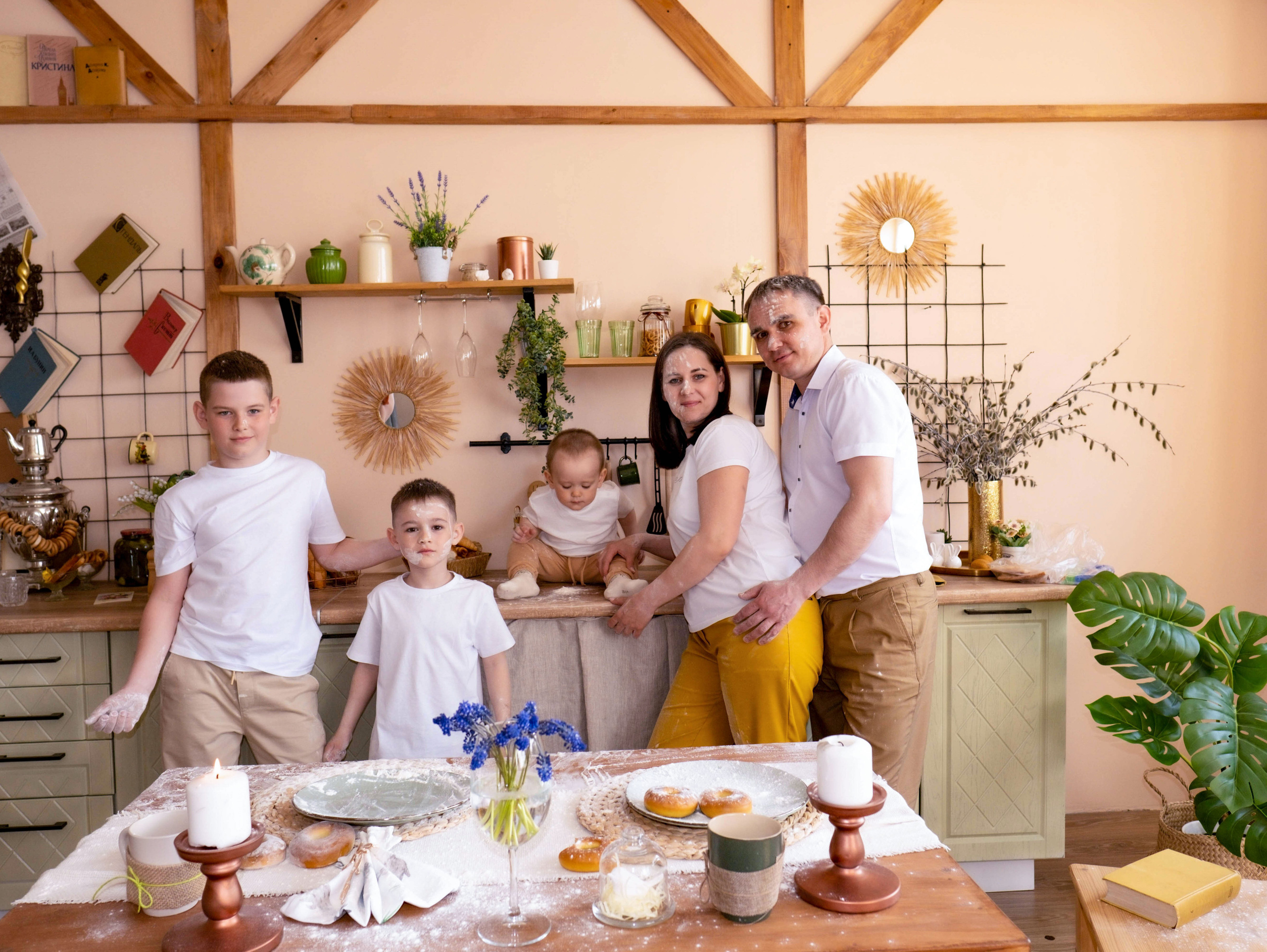 Семейная фотосессия Алены. Студийный, портретный, семейный фотограф Южно-Сахалинска Яна Радаева