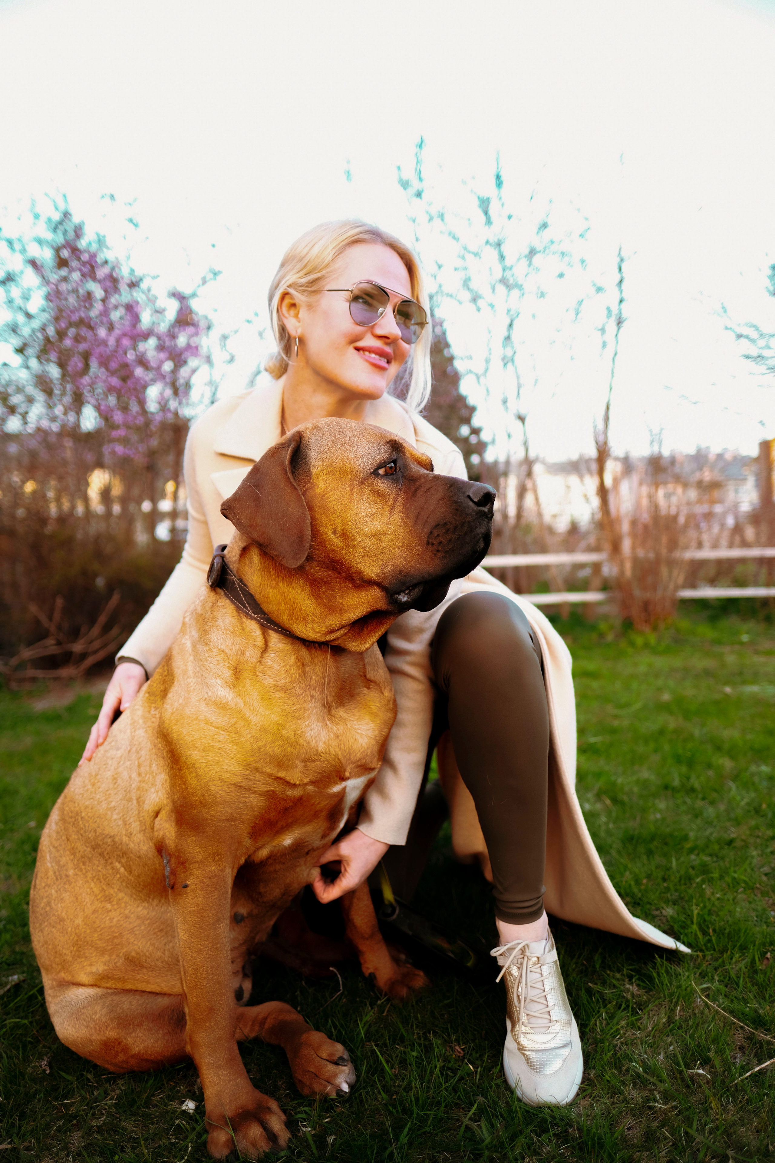 Прогулка Оксаны с собакой. Студийный, портретный, семейный фотограф Южно-Сахалинска Яна Радаева