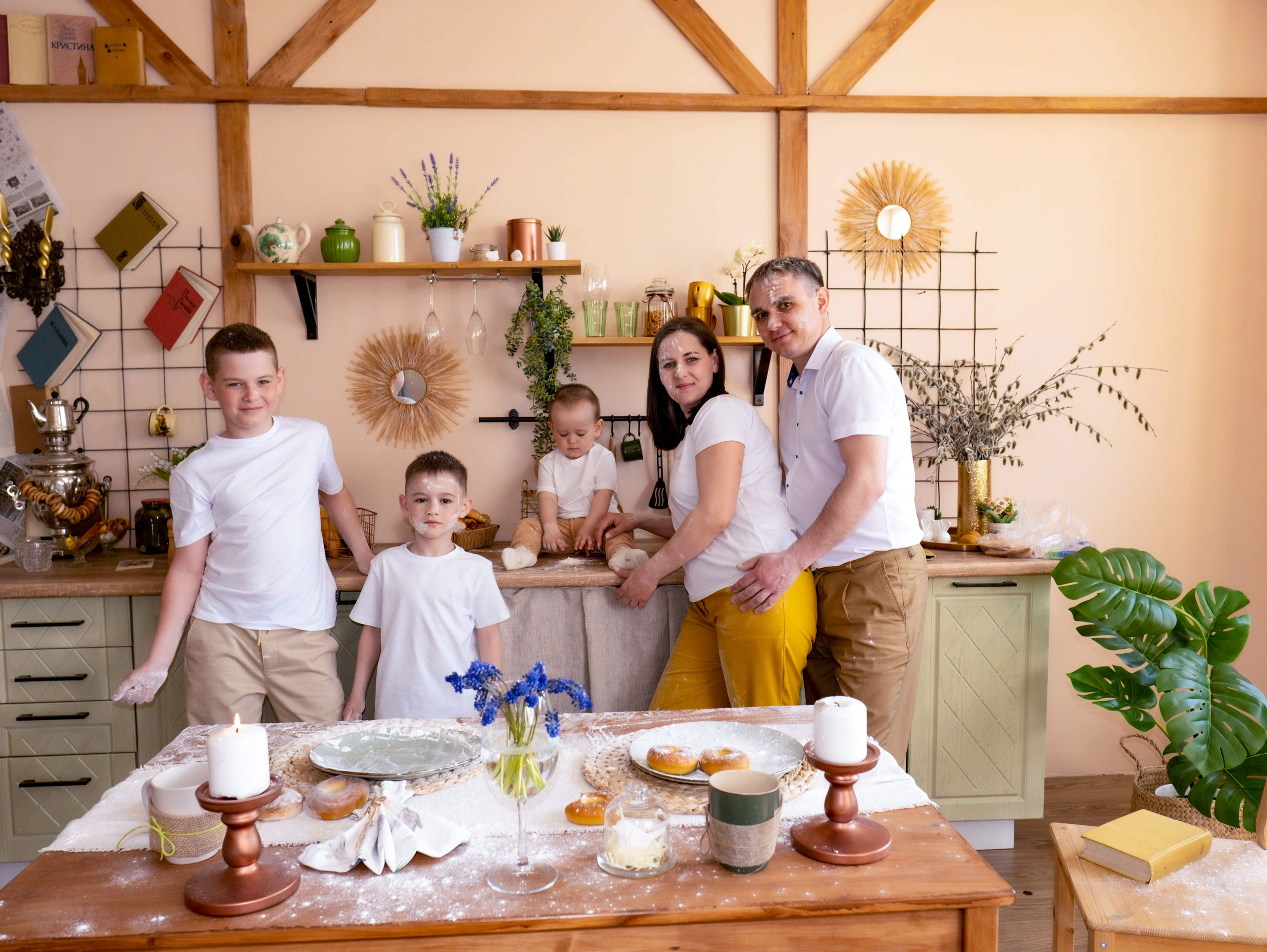 Семейная фотосессия Алены. Студийный, портретный, семейный фотограф Южно-Сахалинска Яна Радаева