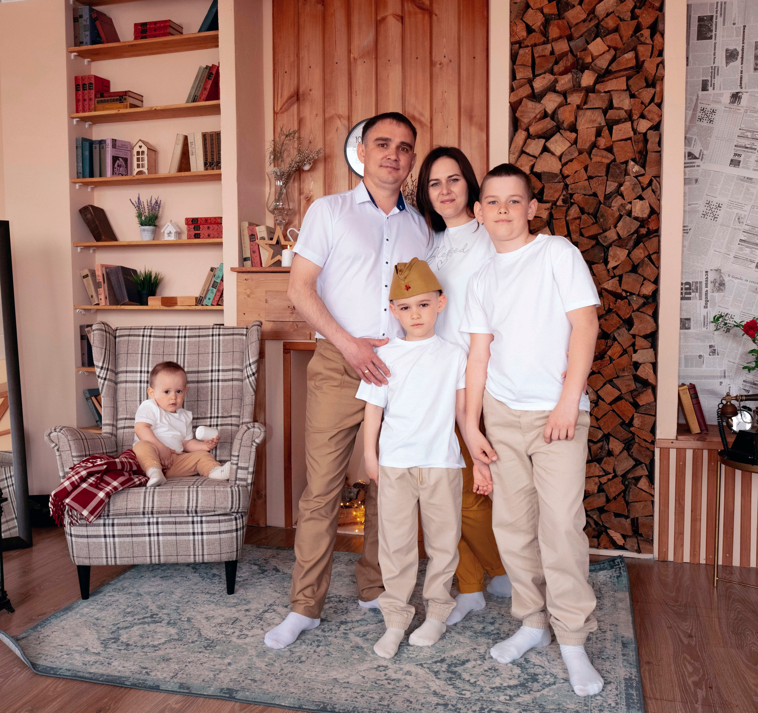 Семейная фотосессия Алены. Студийный, портретный, семейный фотограф Южно-Сахалинска Яна Радаева