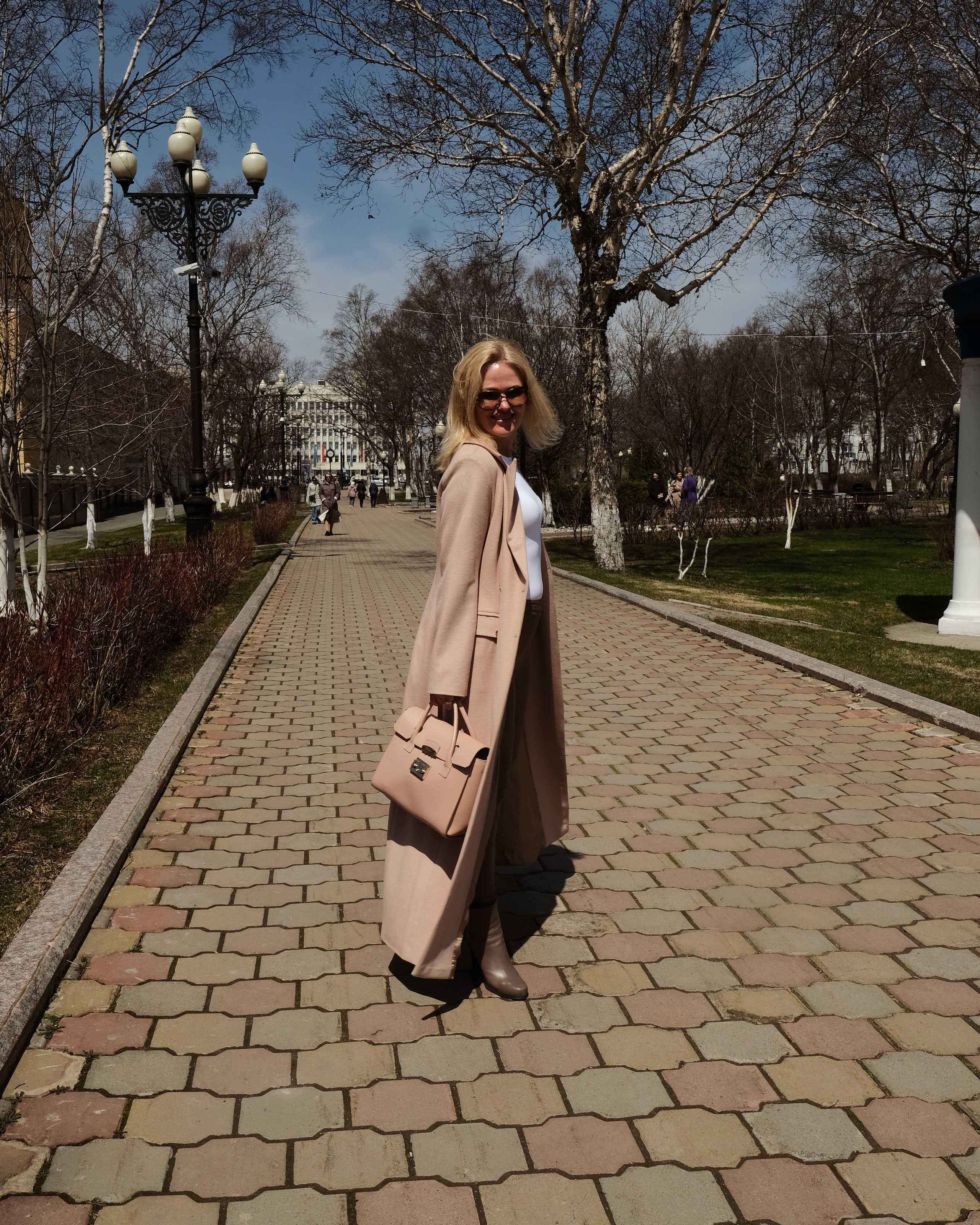 Легкая, жизнерадостная, позитивная Оксана. Студийный, портретный, семейный фотограф Южно-Сахалинска Яна Радаева