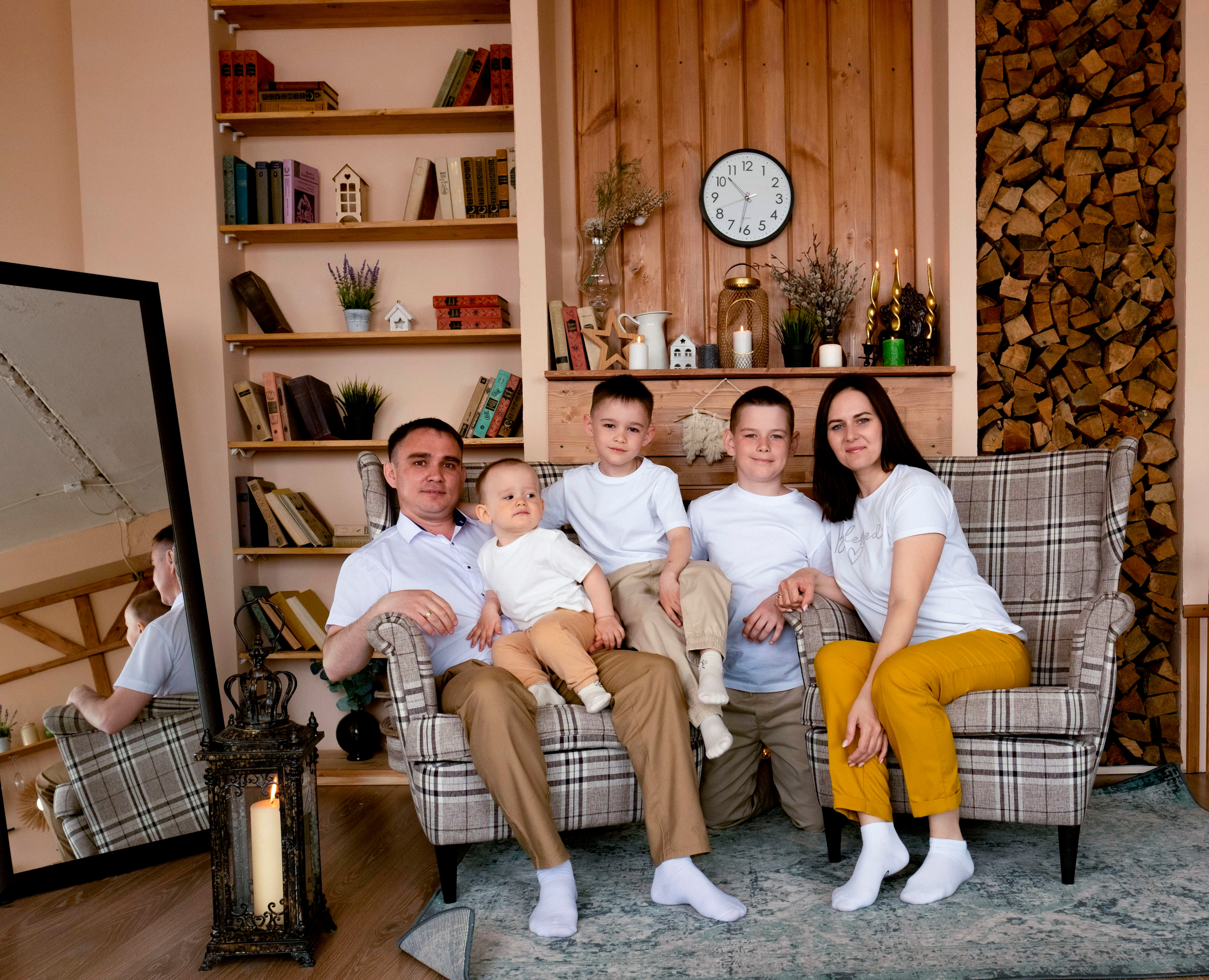 Семейная фотосессия Алены. Студийный, портретный, семейный фотограф Южно-Сахалинска Яна Радаева