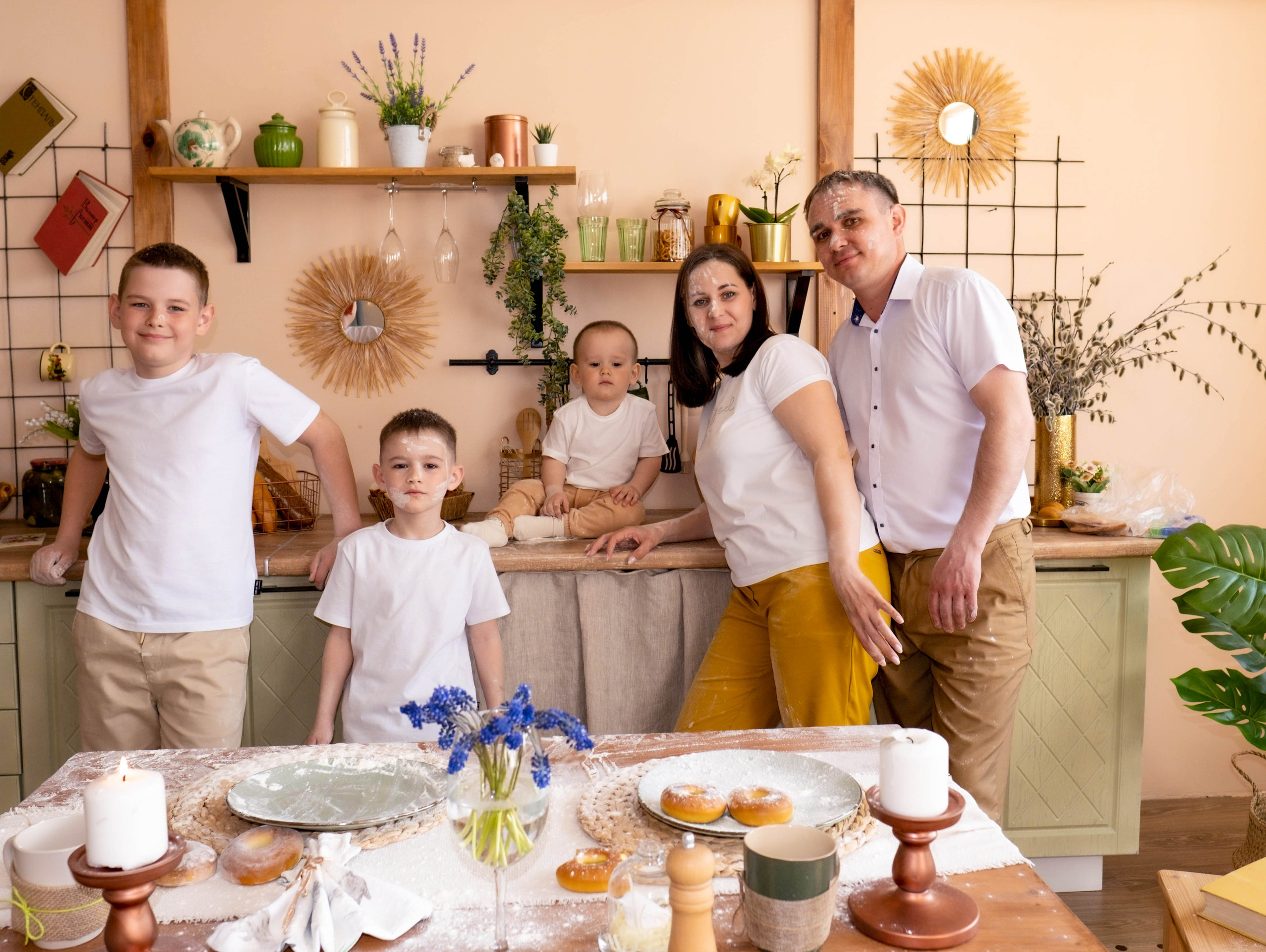 Семейная фотосессия Алены. Студийный, портретный, семейный фотограф Южно-Сахалинска Яна Радаева