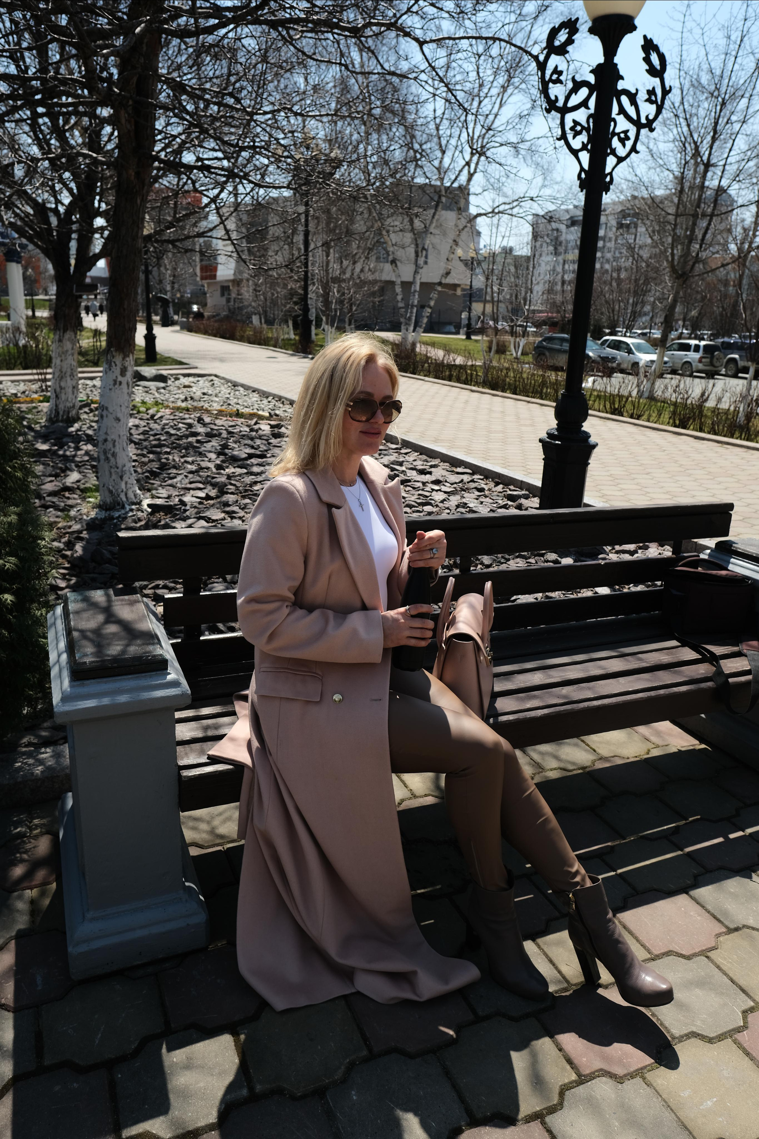 Легкая, жизнерадостная, позитивная Оксана. Студийный, портретный, семейный фотограф Южно-Сахалинска Яна Радаева