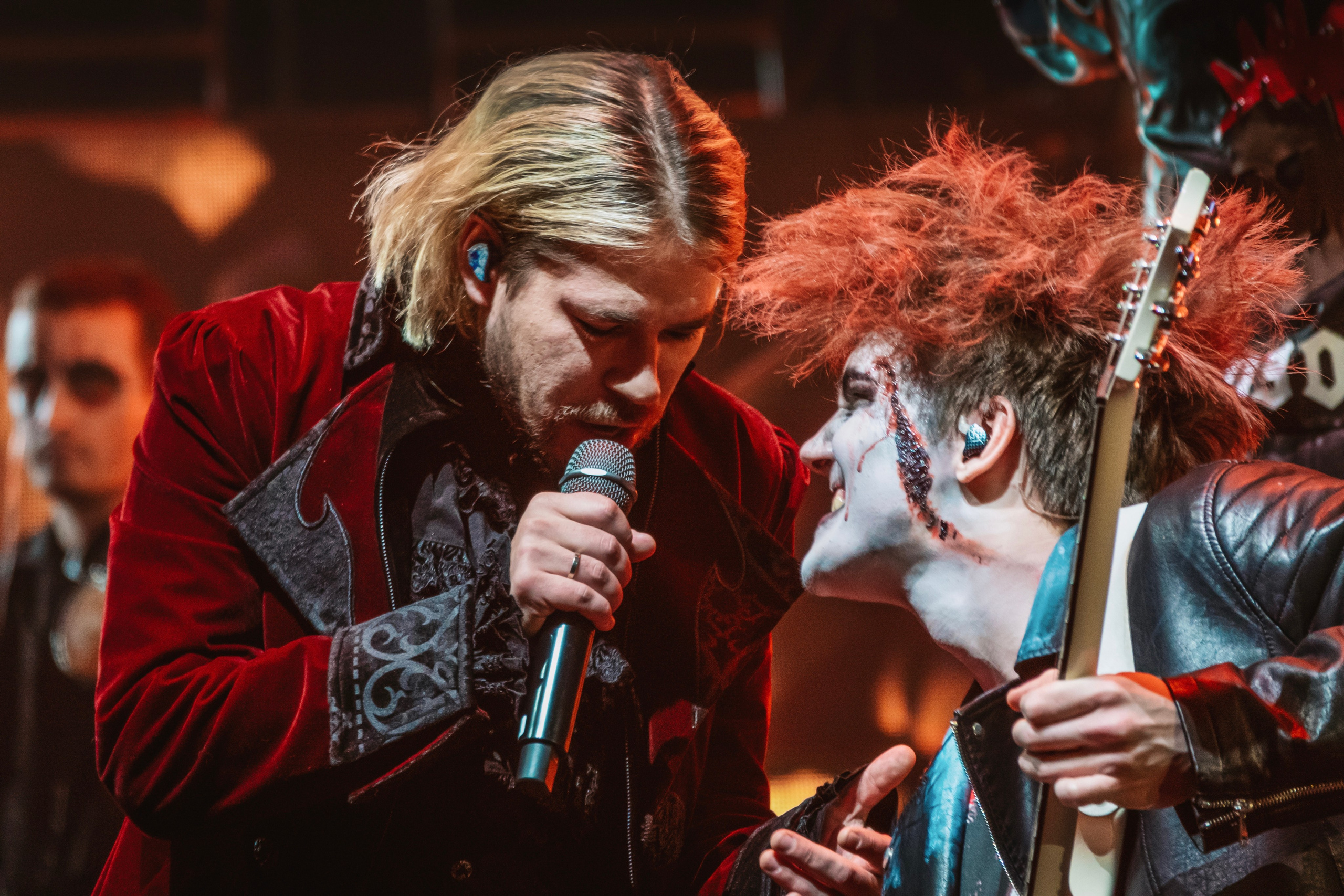 Максим Свобода Король и Шут вокалист симфоническая панк сказка