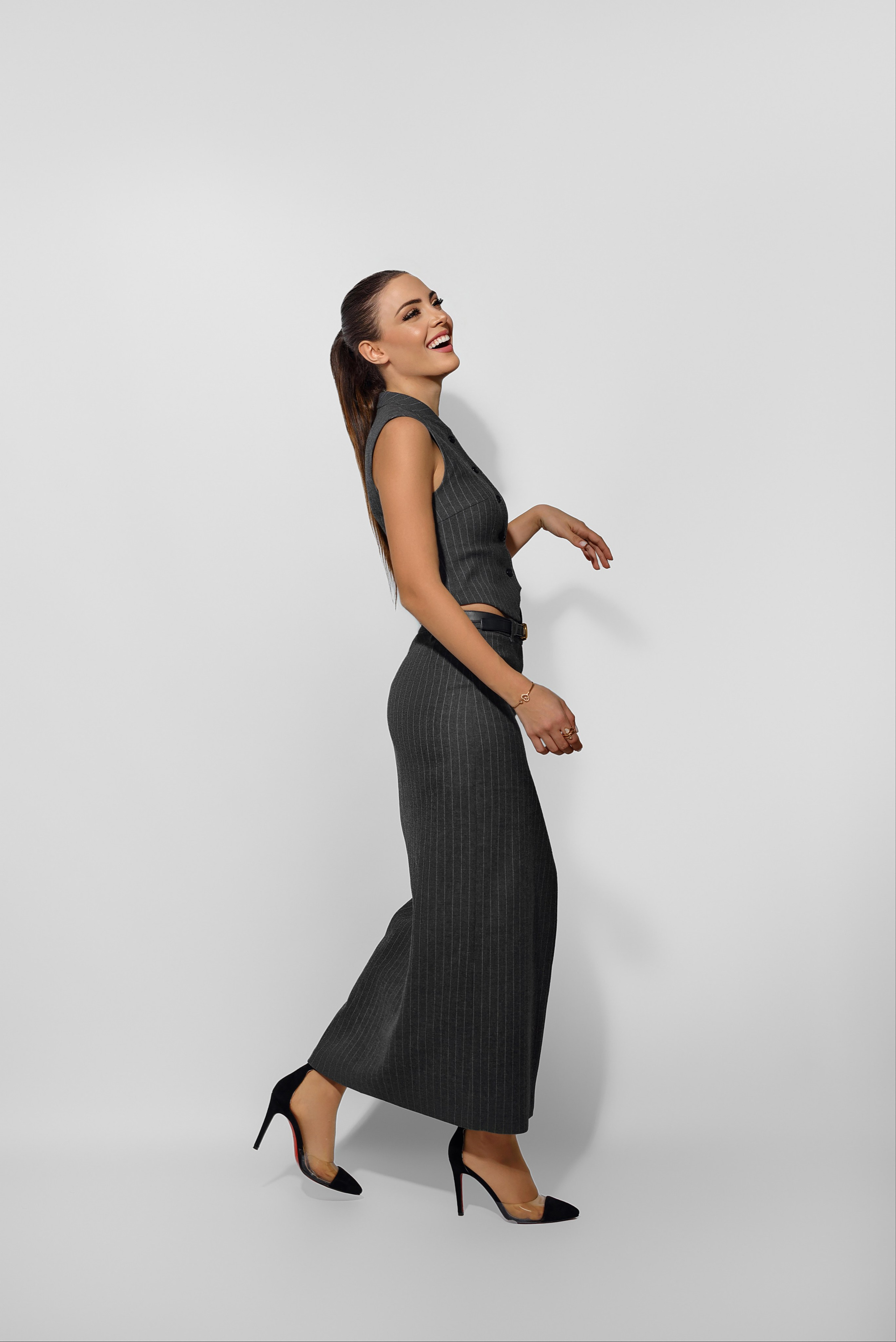 Женский портрет. Фотограф беременности и новорожденных в Рязани