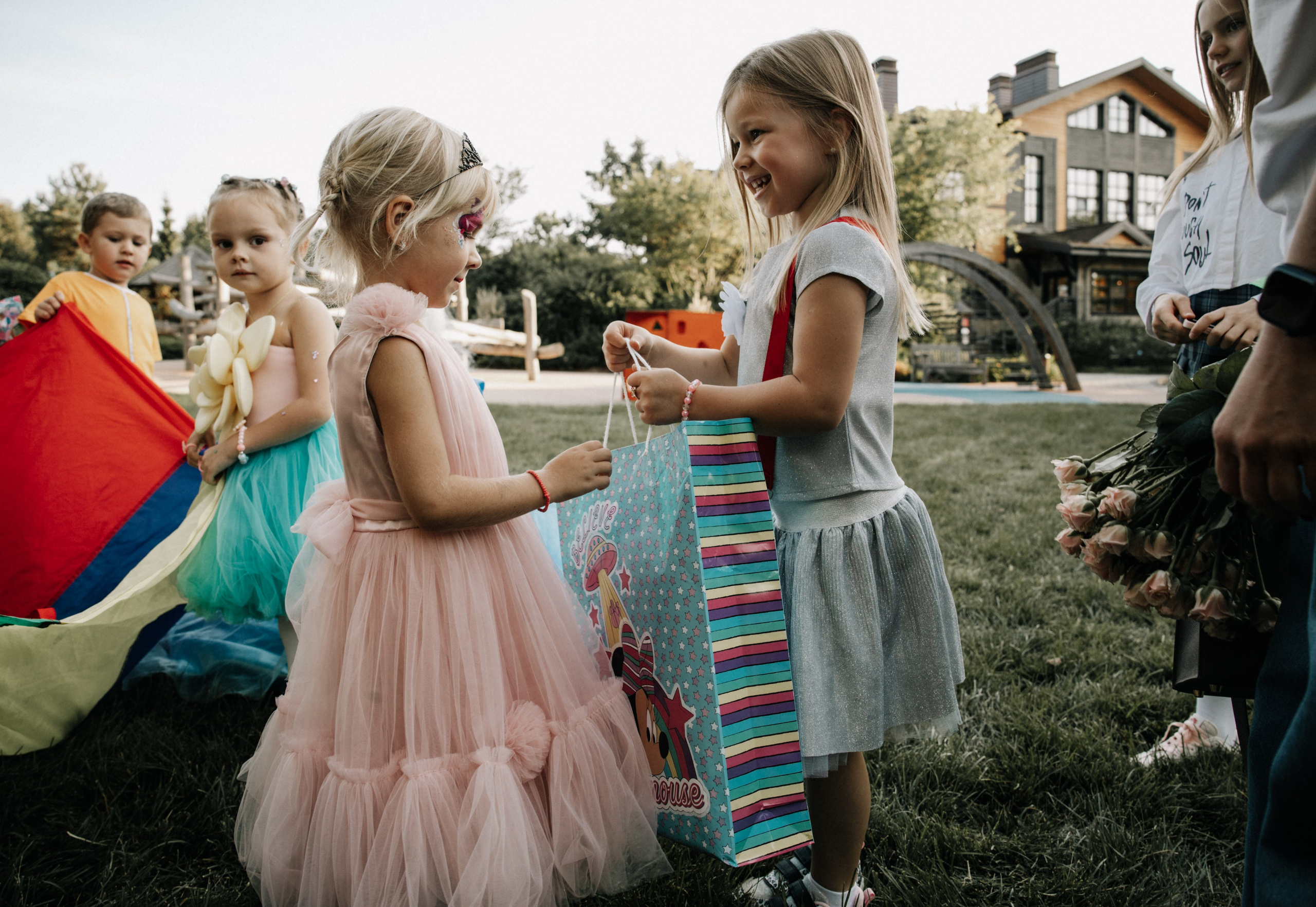 Детская съемка дня рождения. Репортажный фотограф Катерина Гилс Москва