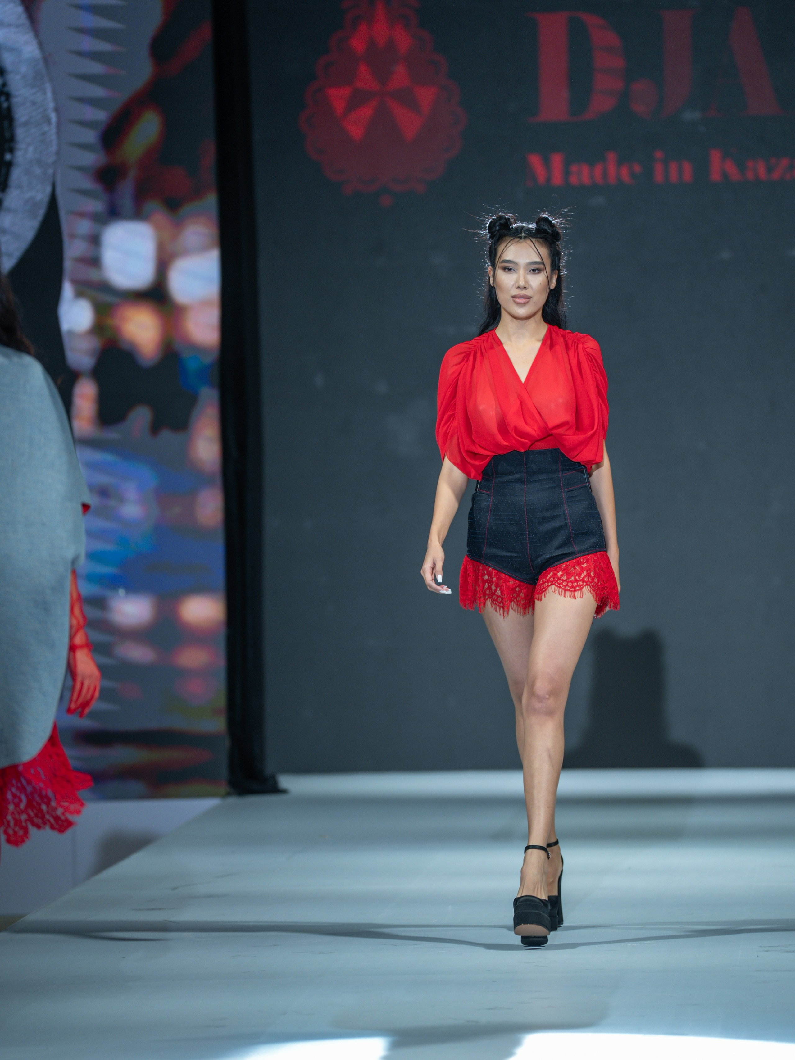 EURASIAN FASHION WEEK DJADI. Сайт Алматинского НЮ АРТ, будуар и фэшн фотографа Дениса Карпенко